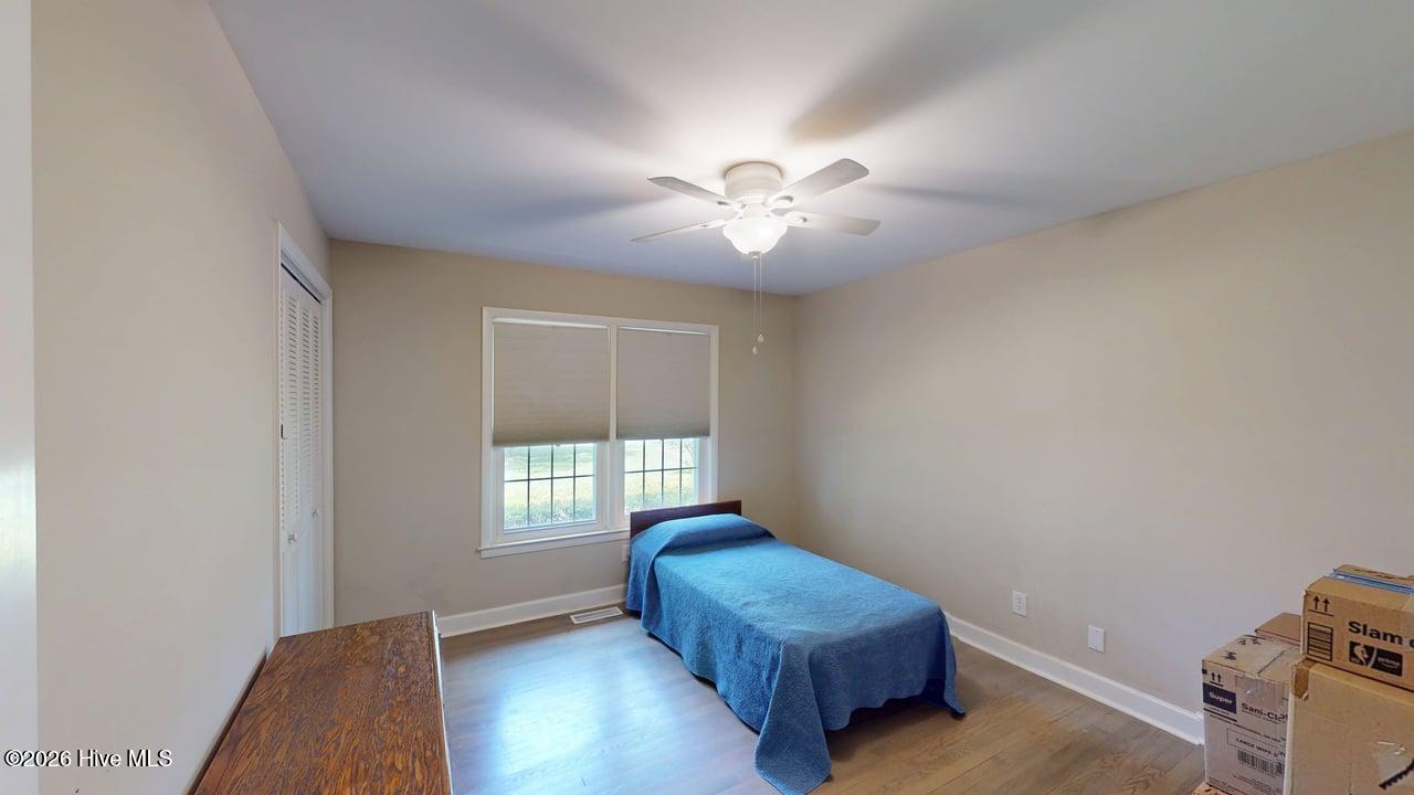 604 N Pinecrest Drive Property Photo 7
