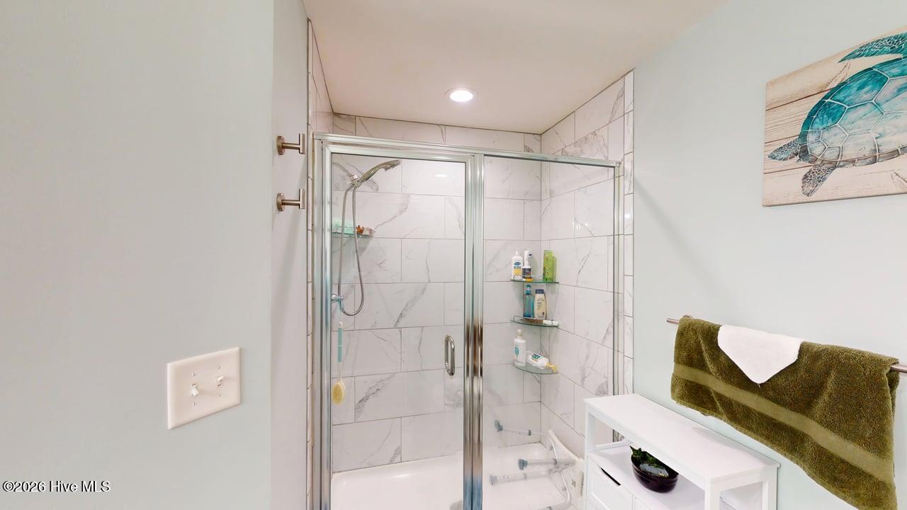 604 N Pinecrest Drive Property Photo 18