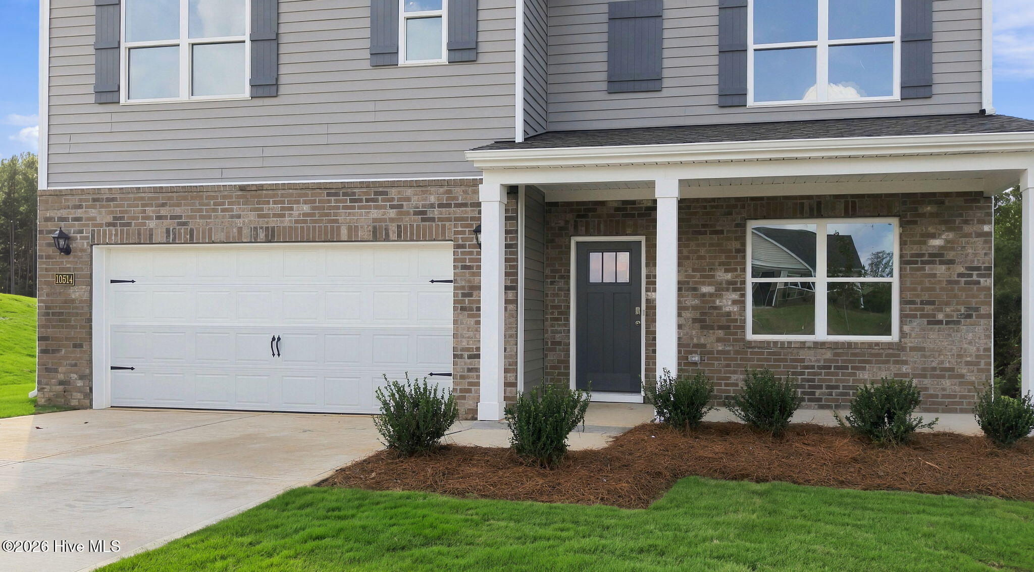10514 Beard Way Property Photo 4