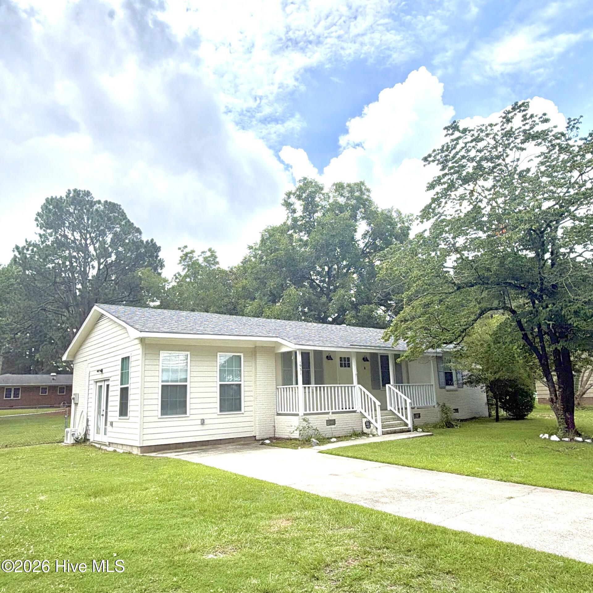 1931 Lt Hardee Road Property Photo 1