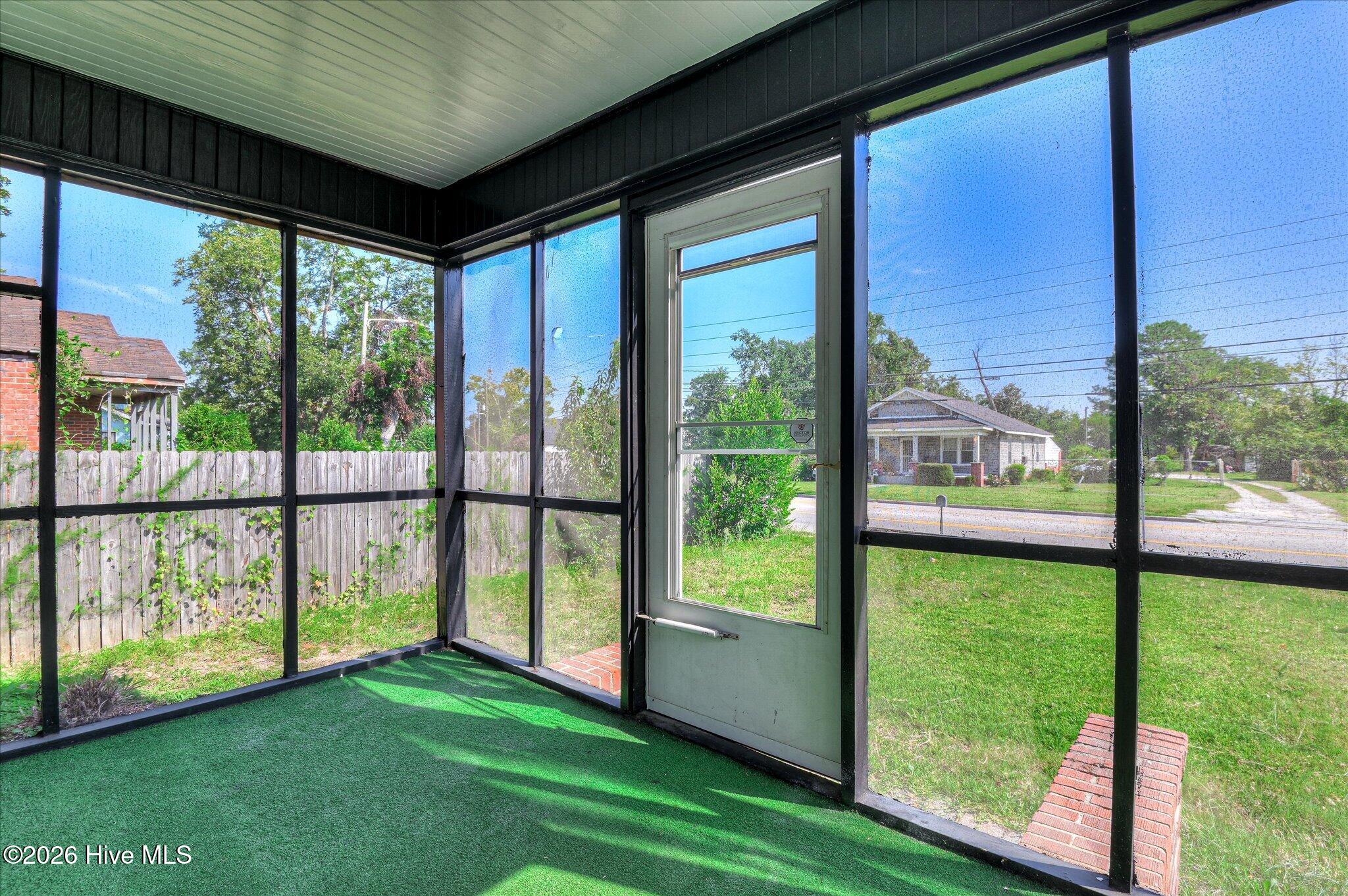 1951 Olive Road Property Photo 5