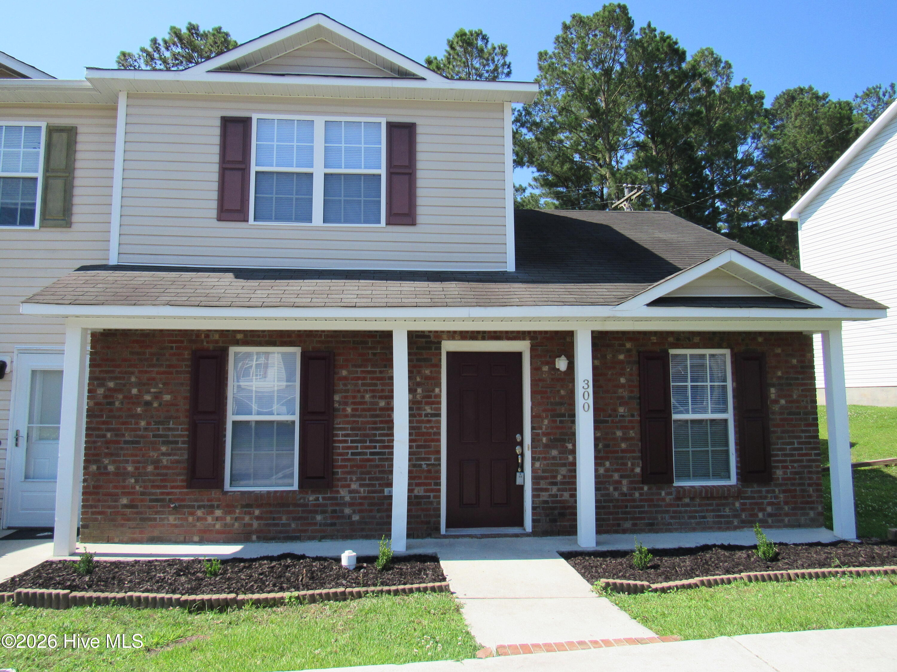 300 Meadowbrook Lane Property Photo 19