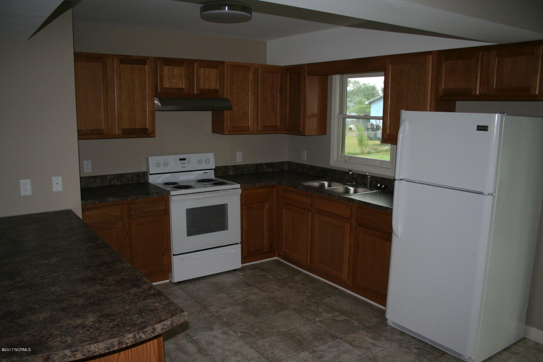 1271 Piney Green Road Property Photo 3