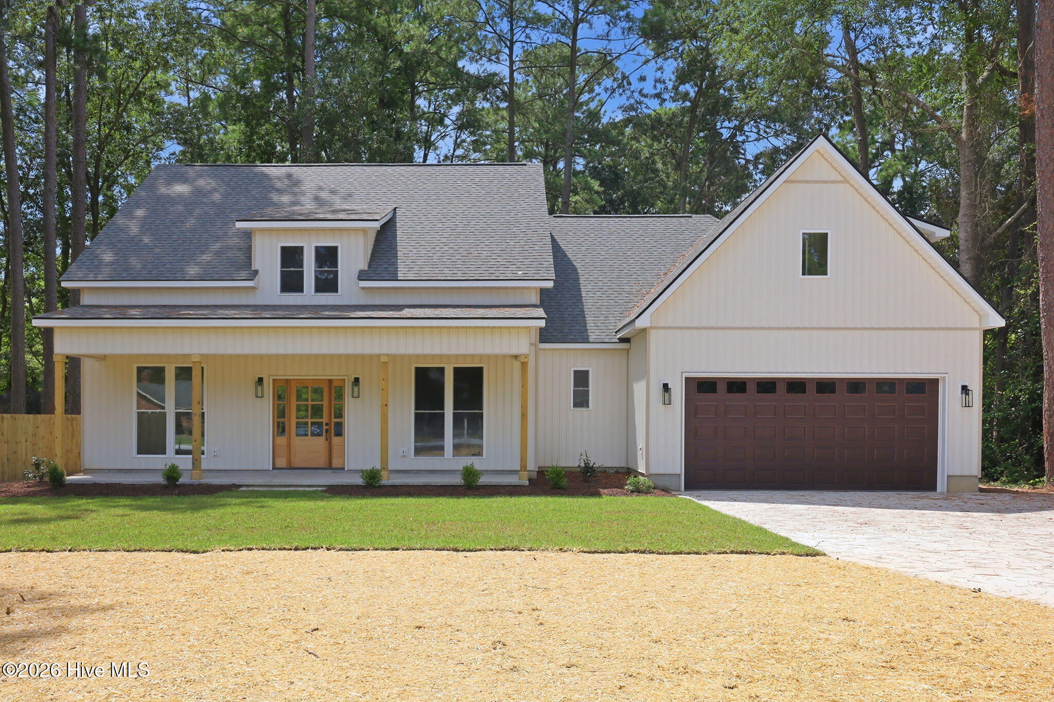 6818 River Road Property Photo 5