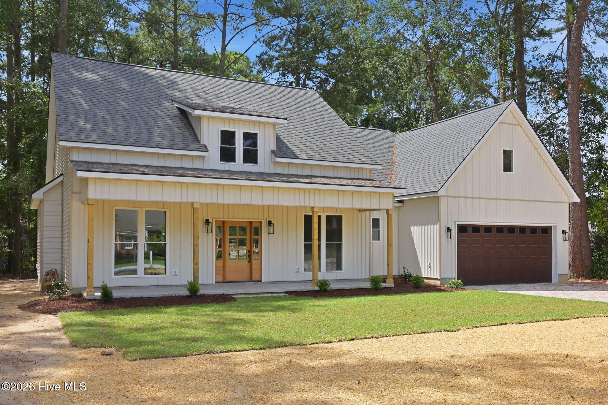 6818 River Road Property Photo 7
