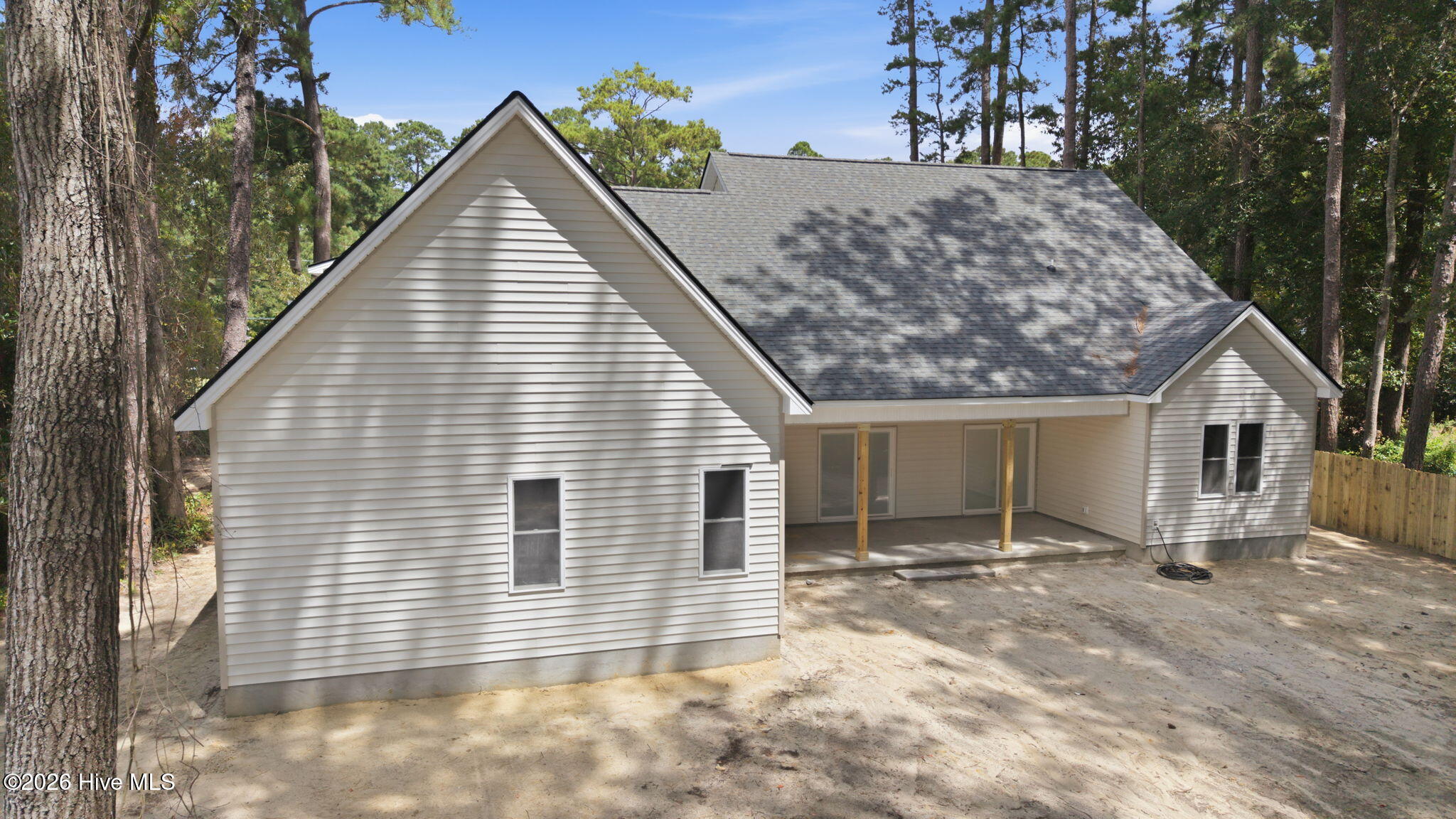 6818 River Road Property Photo 11