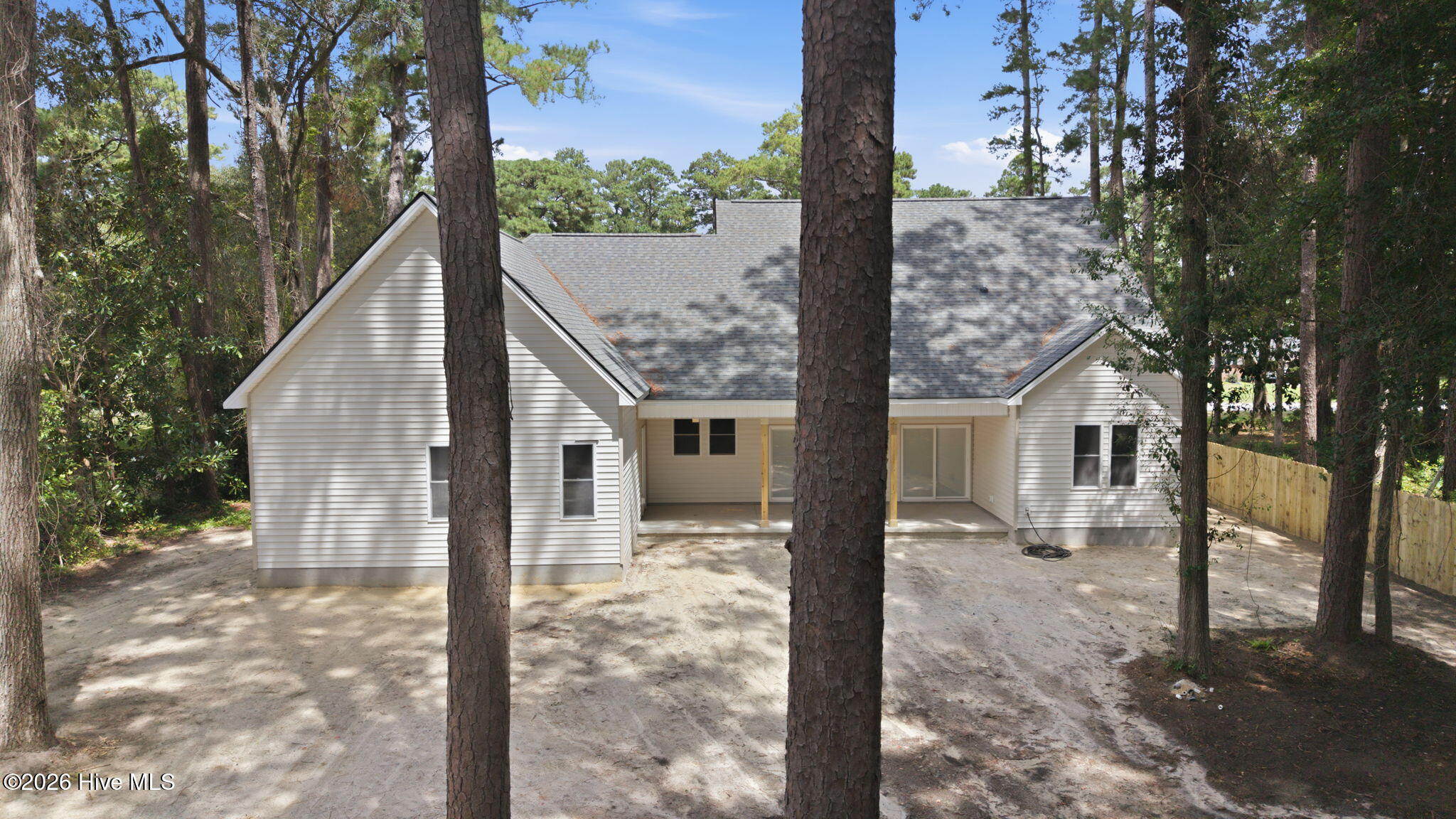 6818 River Road Property Photo 12