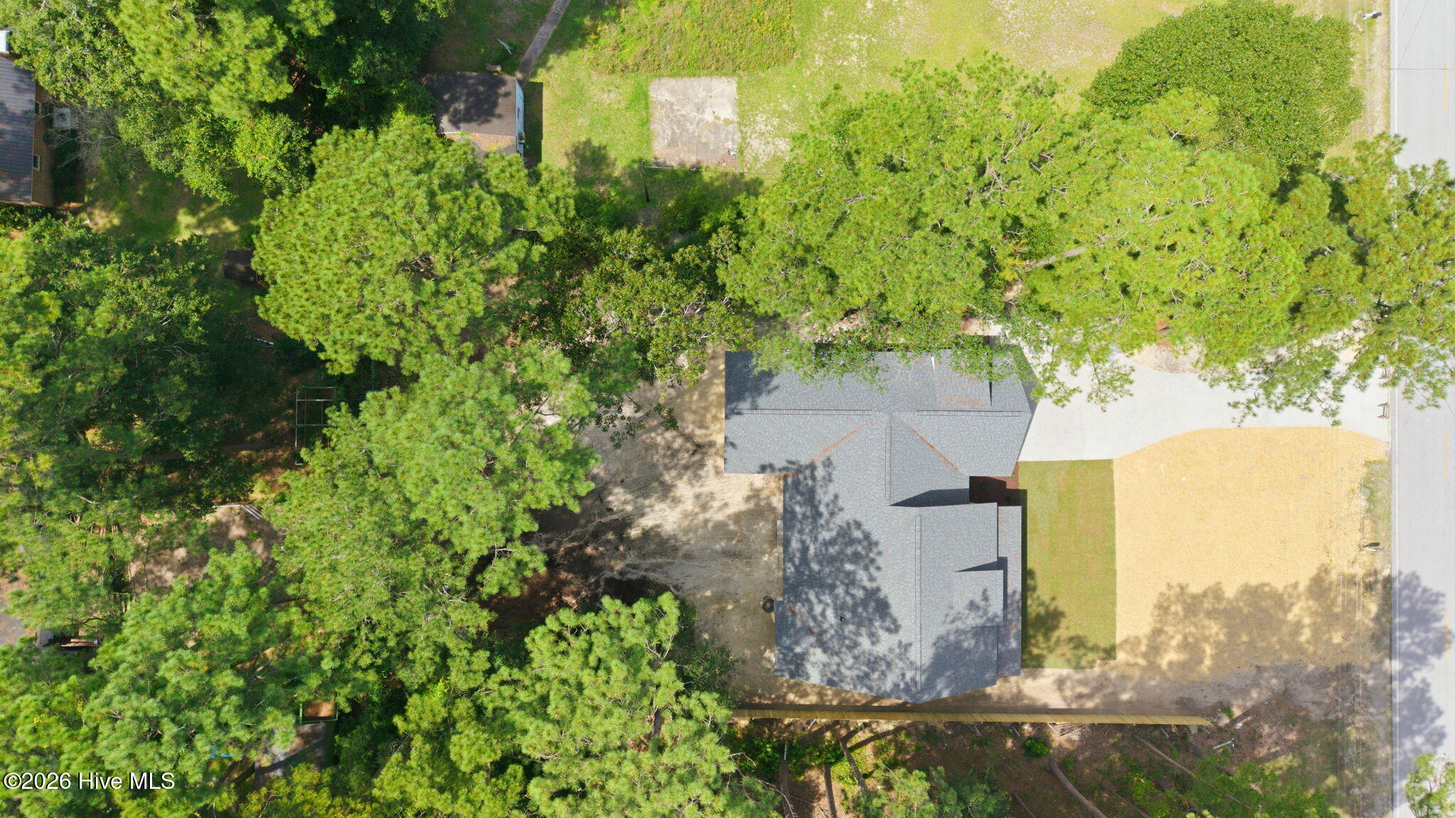 6818 River Road Property Photo 14