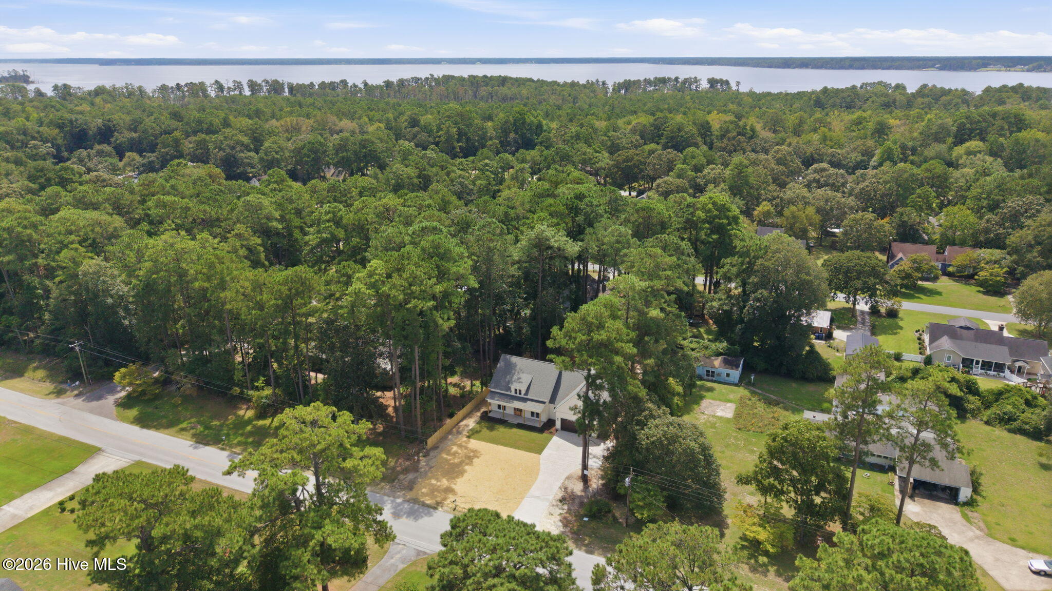 6818 River Road Property Photo 18