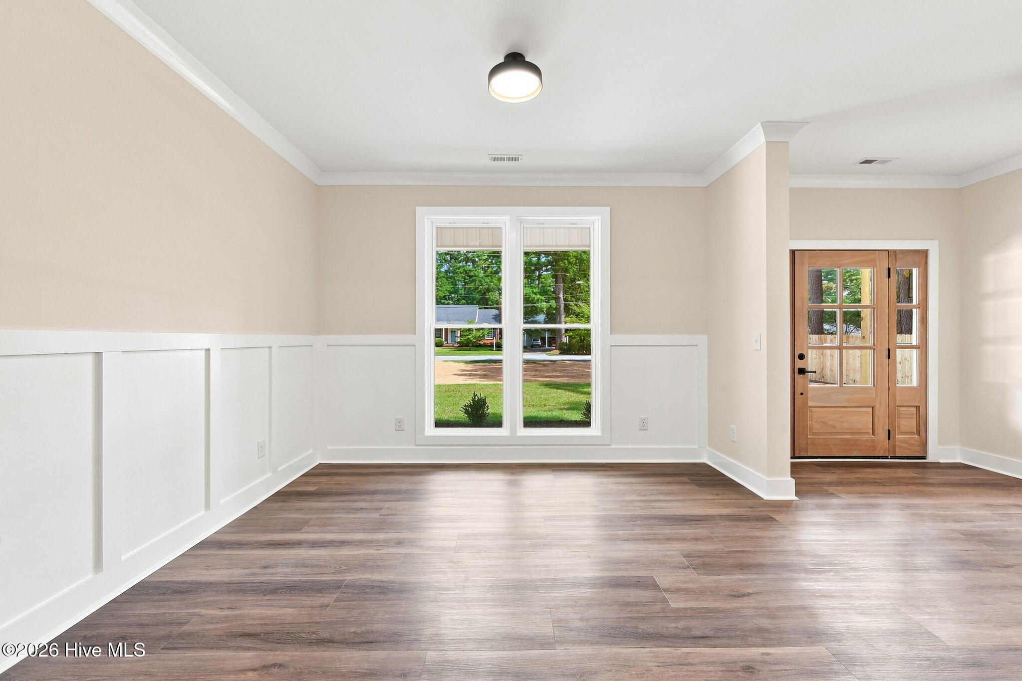 6818 River Road Property Photo 24