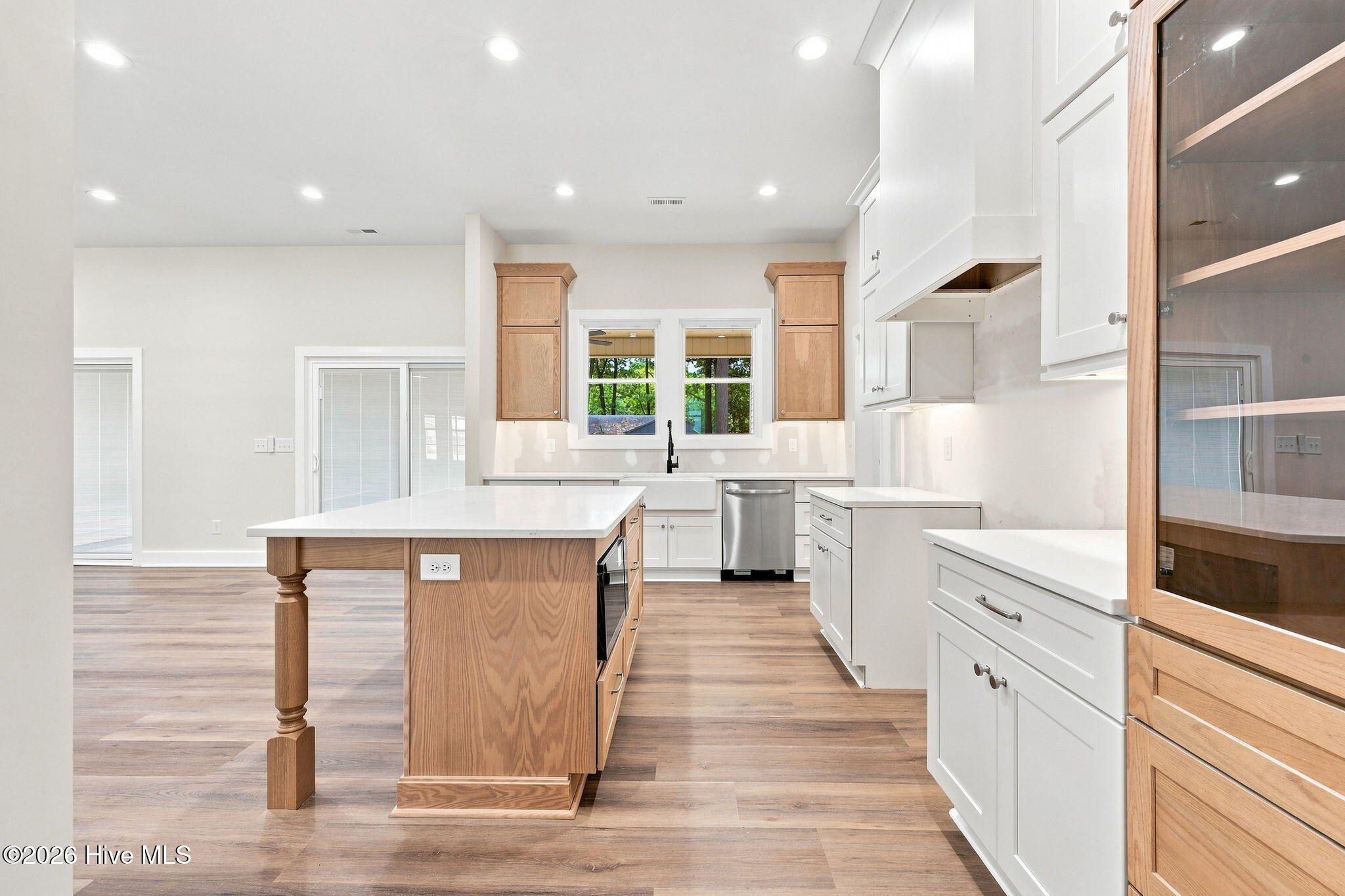 6818 River Road Property Photo 26