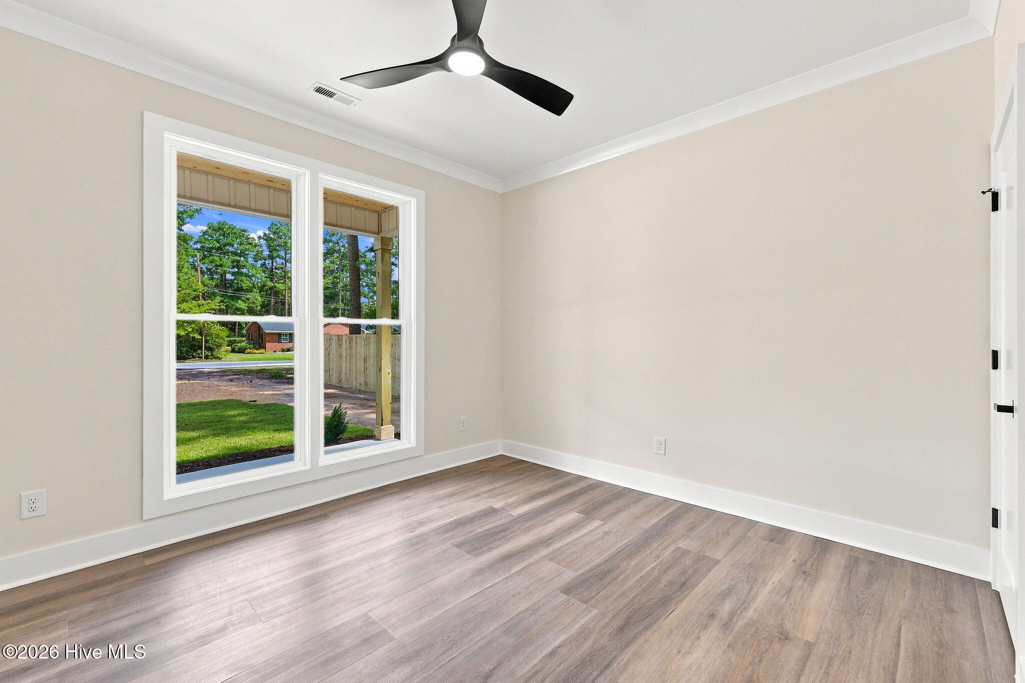 6818 River Road Property Photo 27