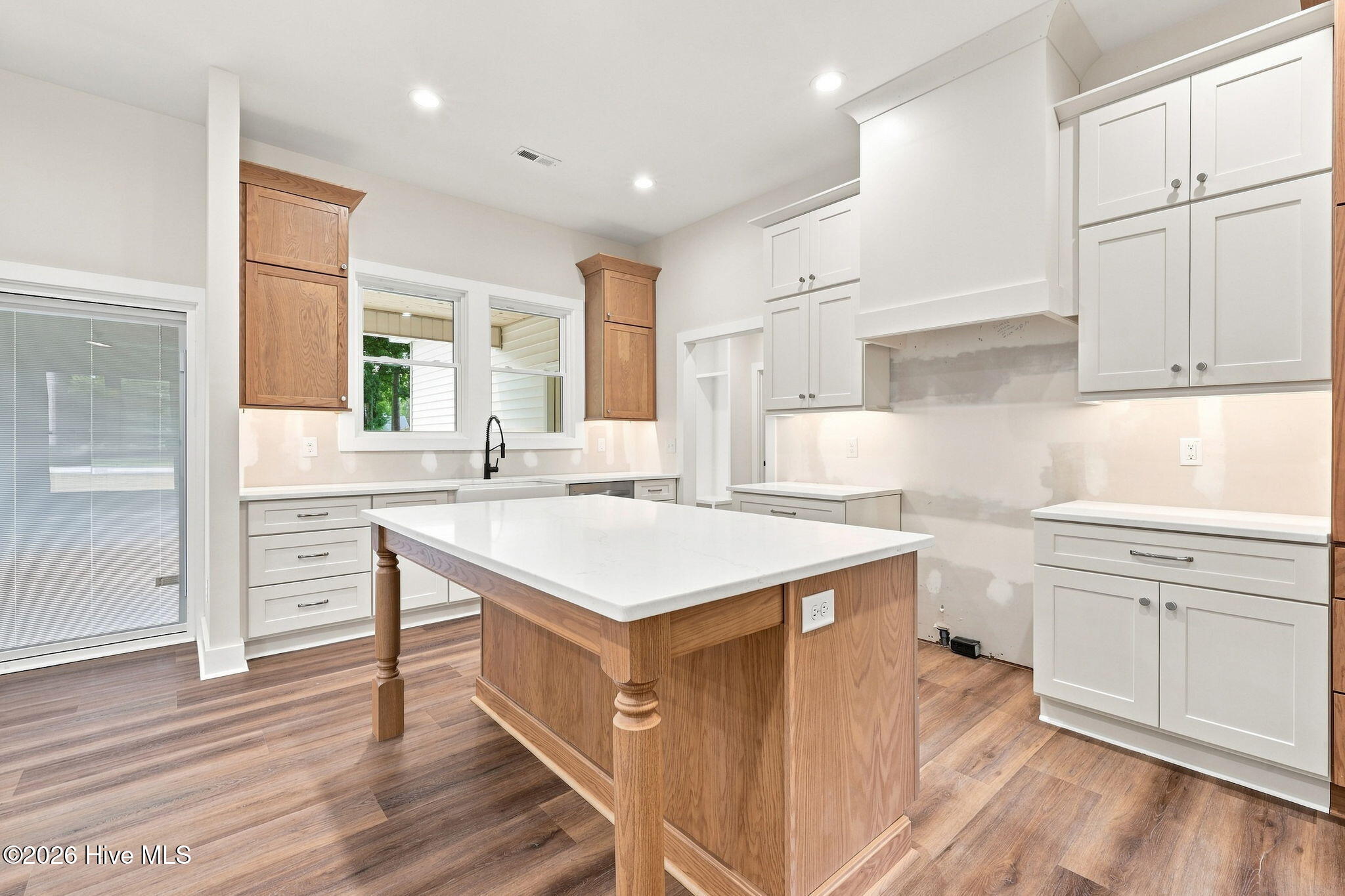 6818 River Road Property Photo 34