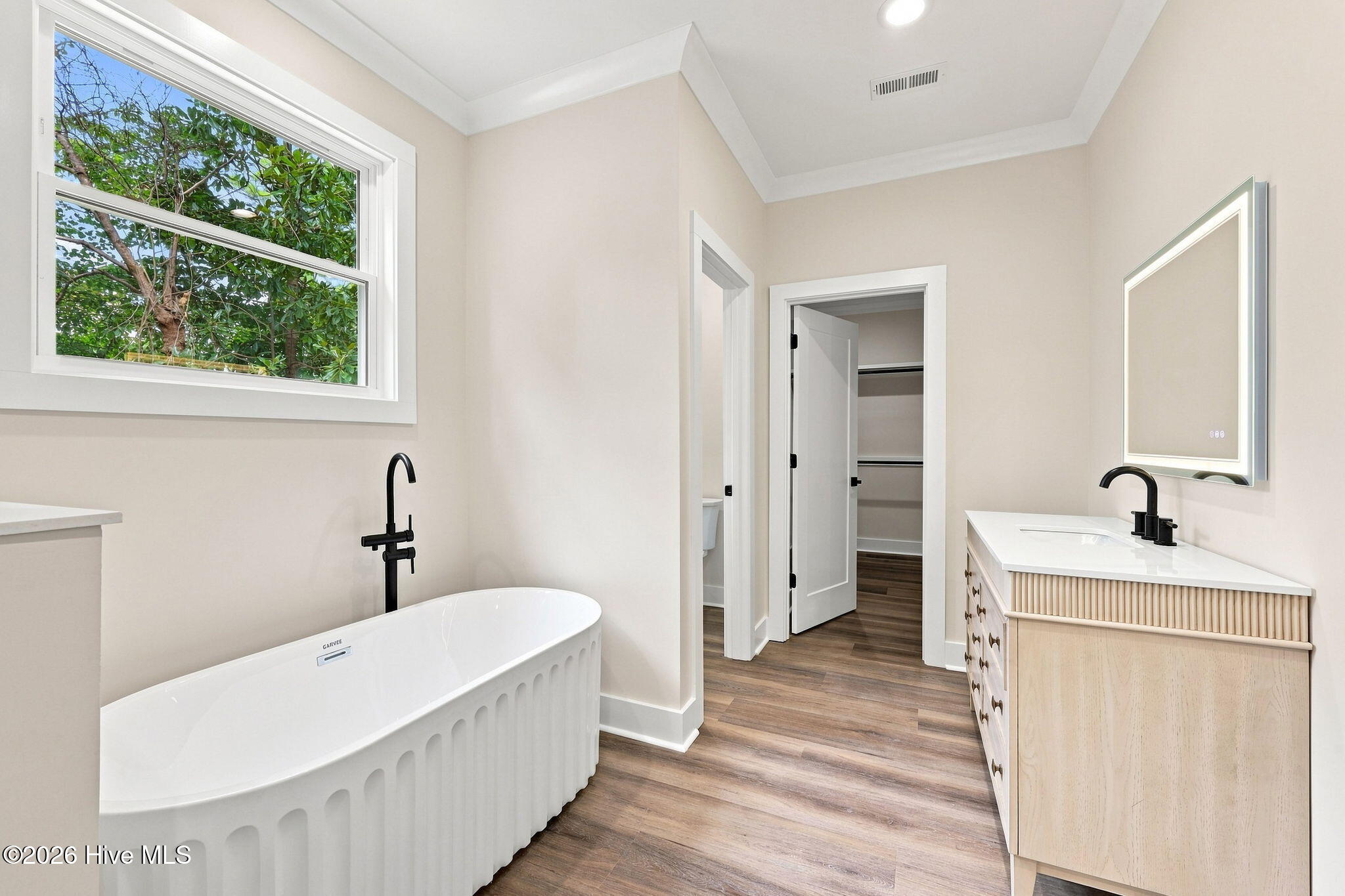 6818 River Road Property Photo 44