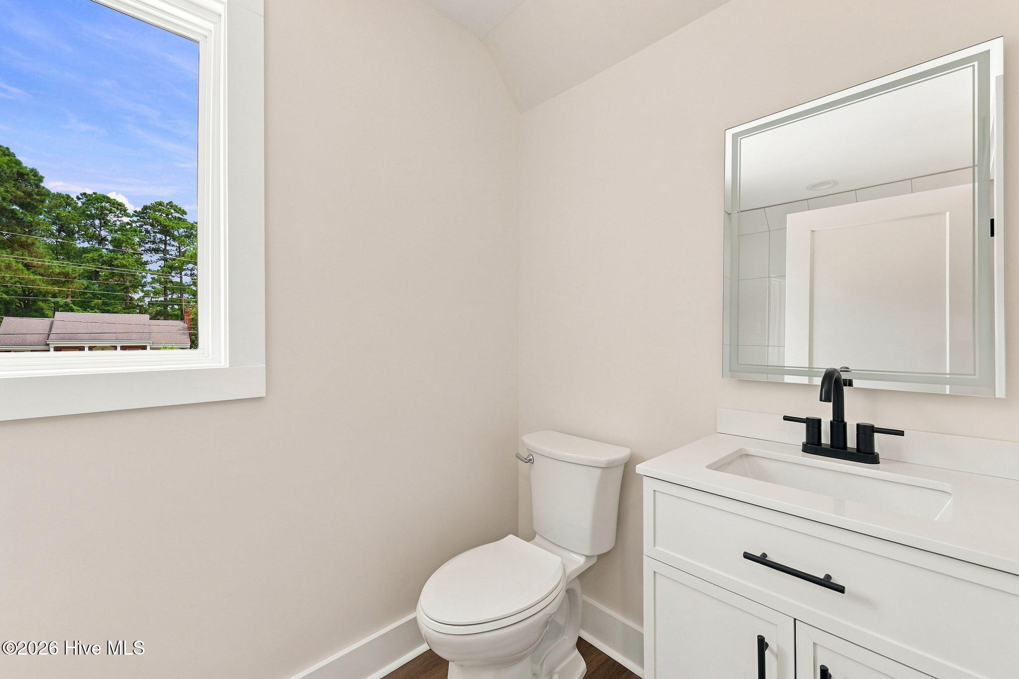6818 River Road Property Photo 47