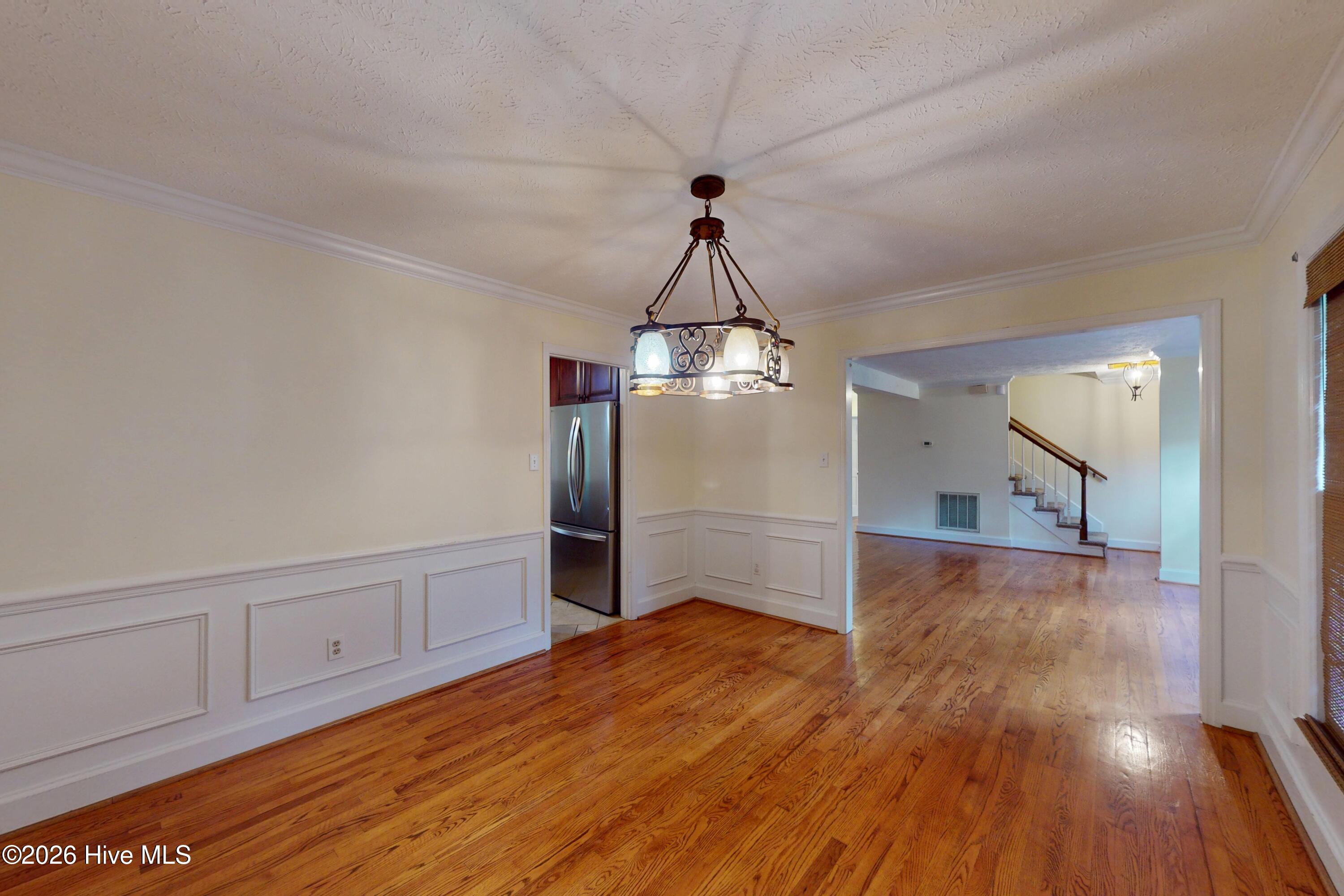 464 Summerlea Drive Property Photo 6