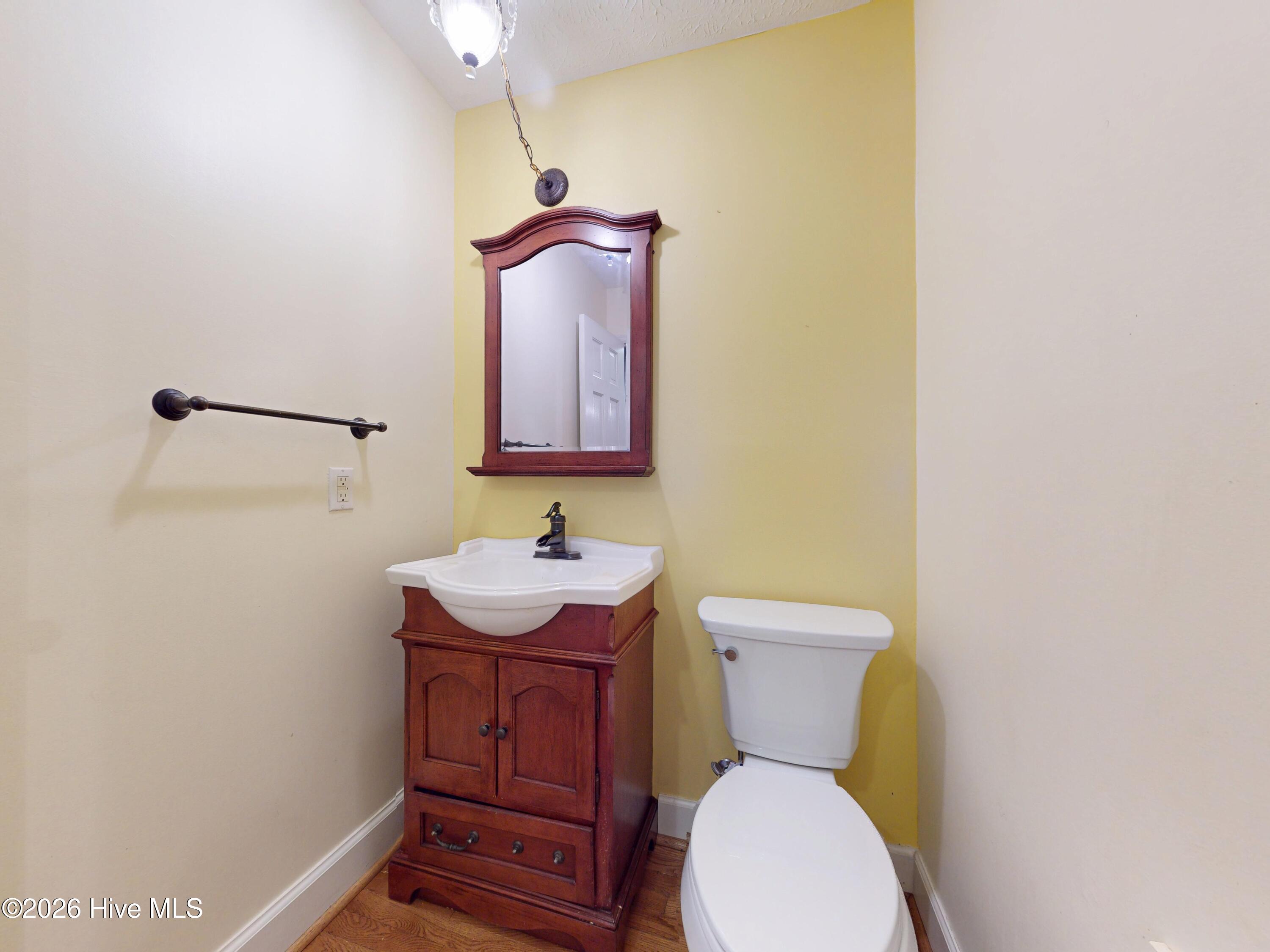 464 Summerlea Drive Property Photo 8
