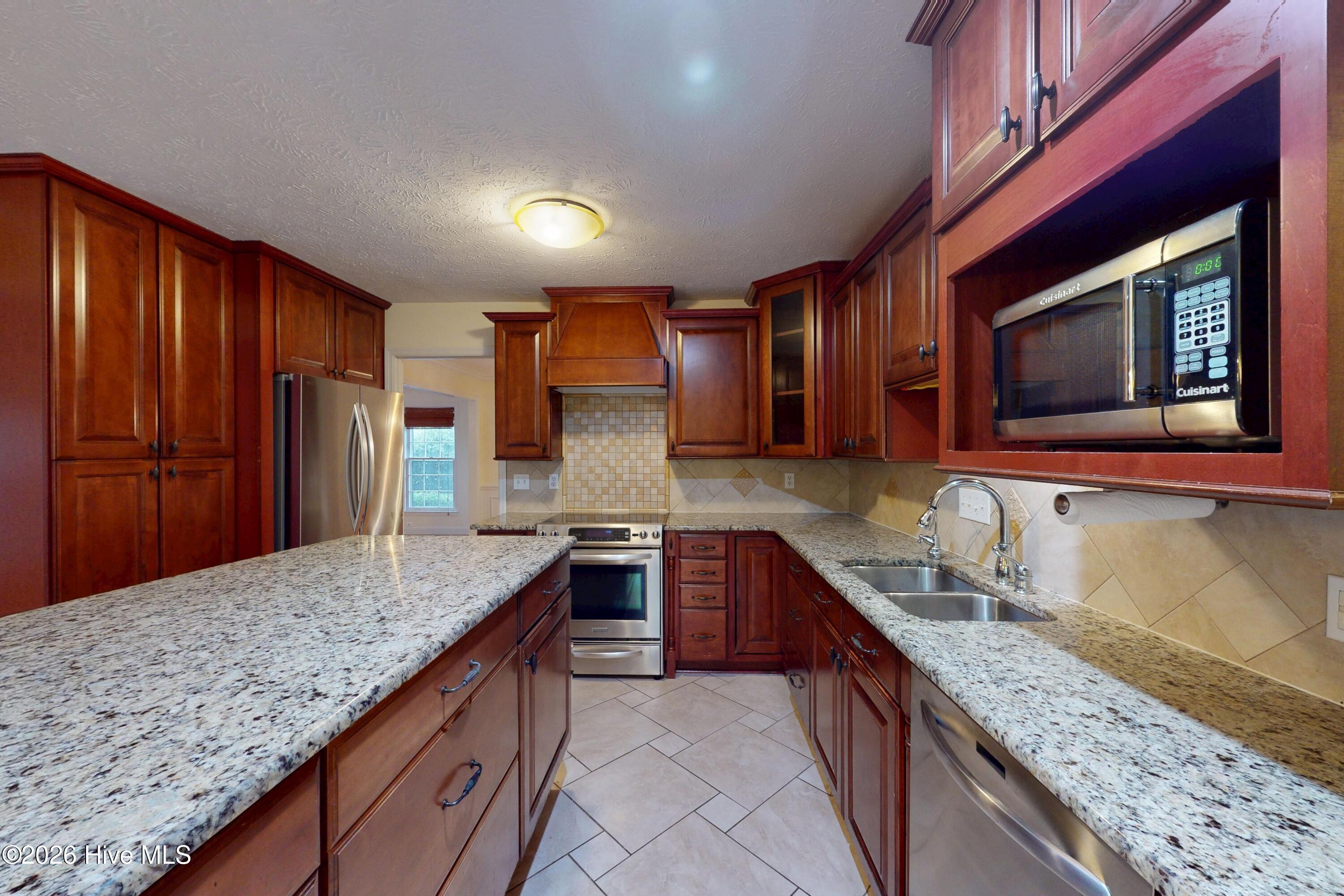 464 Summerlea Drive Property Photo 13