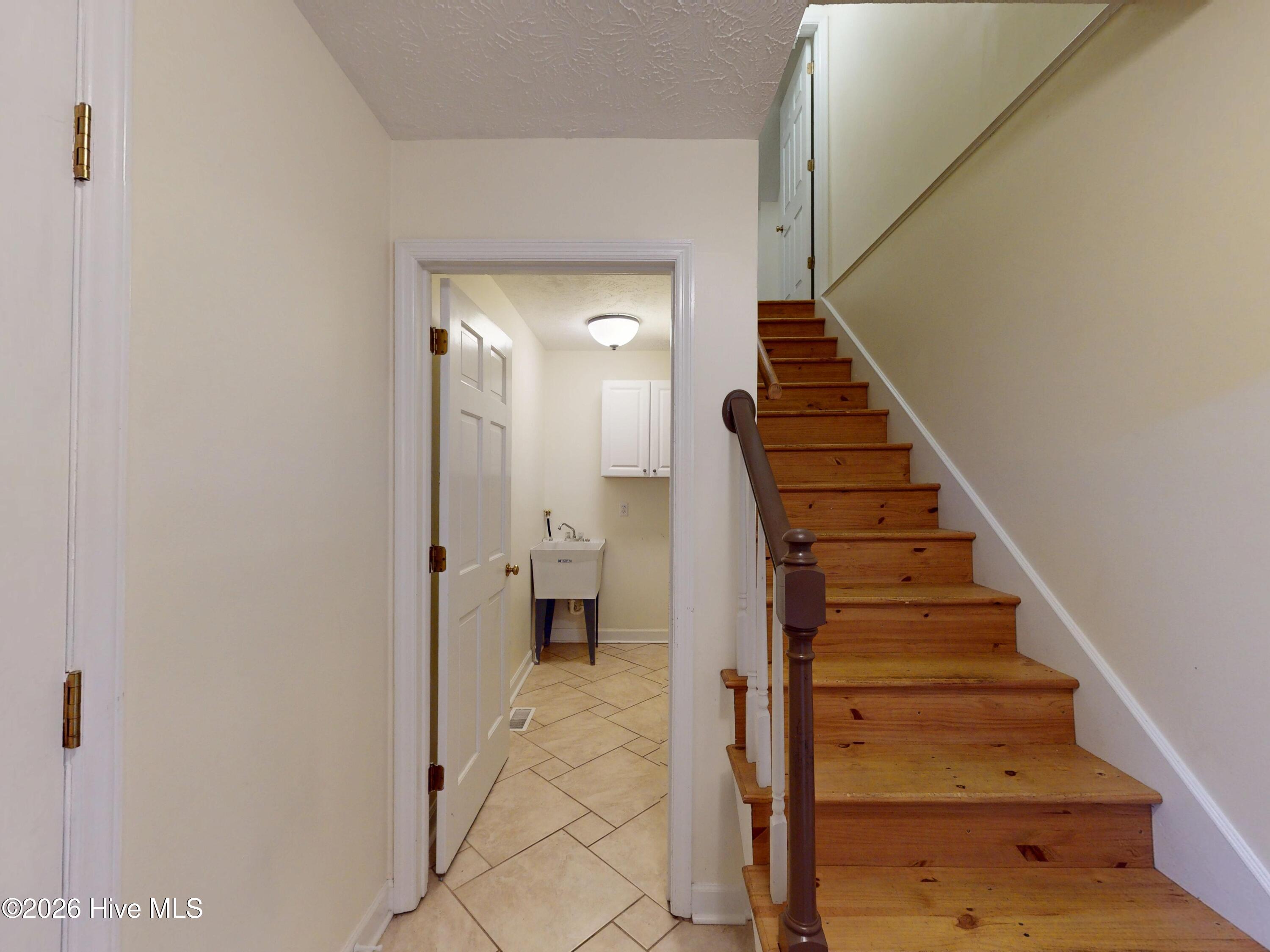 464 Summerlea Drive Property Photo 14