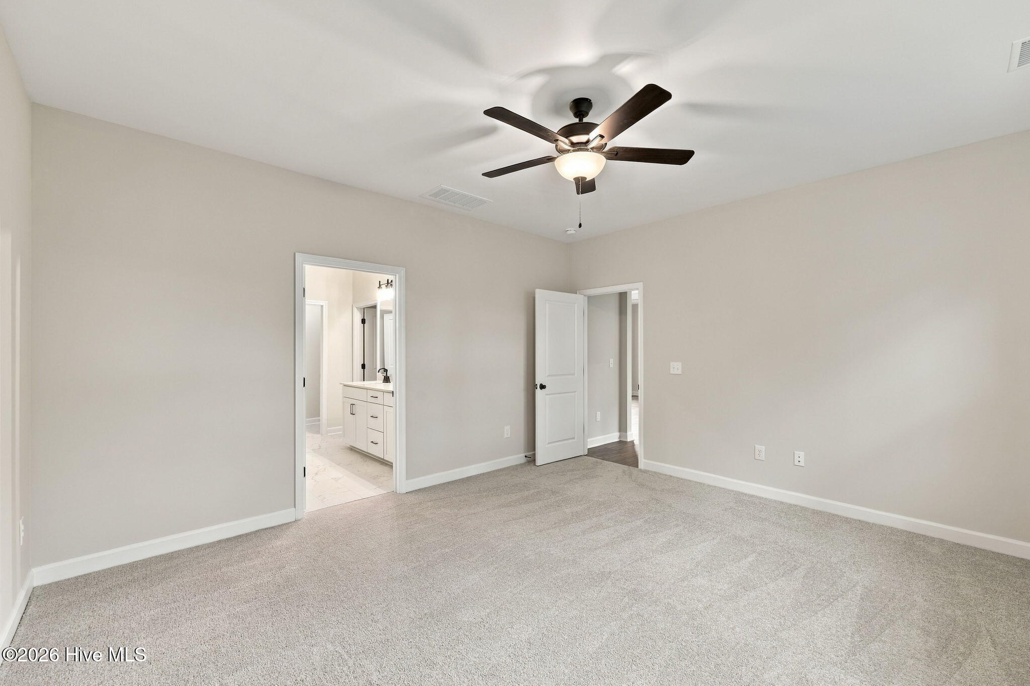 347 Queensferry Lane Property Photo 17