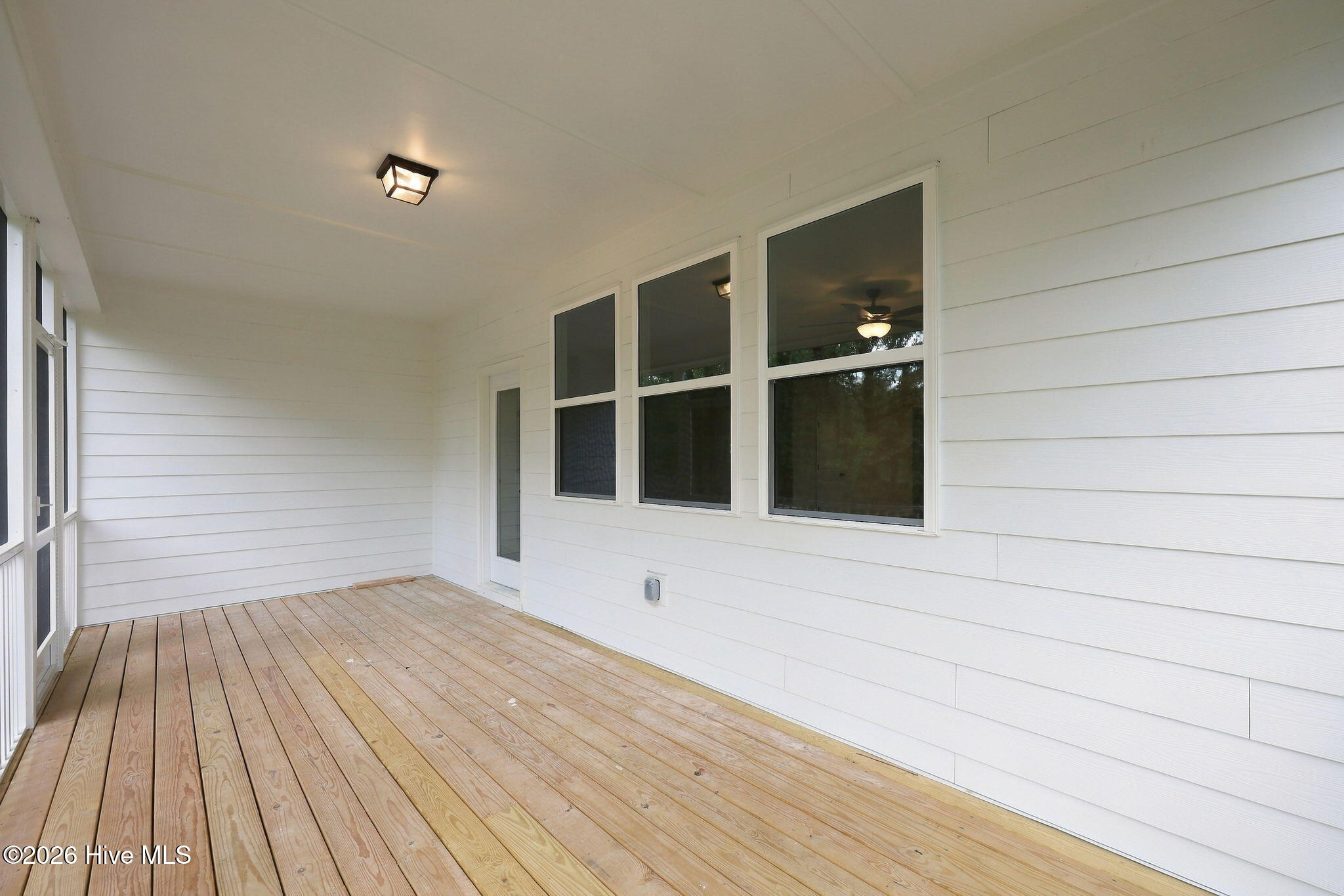 347 Queensferry Lane Property Photo 34