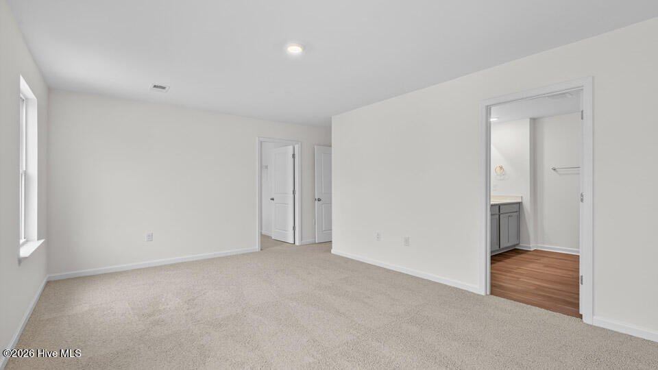 516 Chestnut Oak Drive Property Photo 15