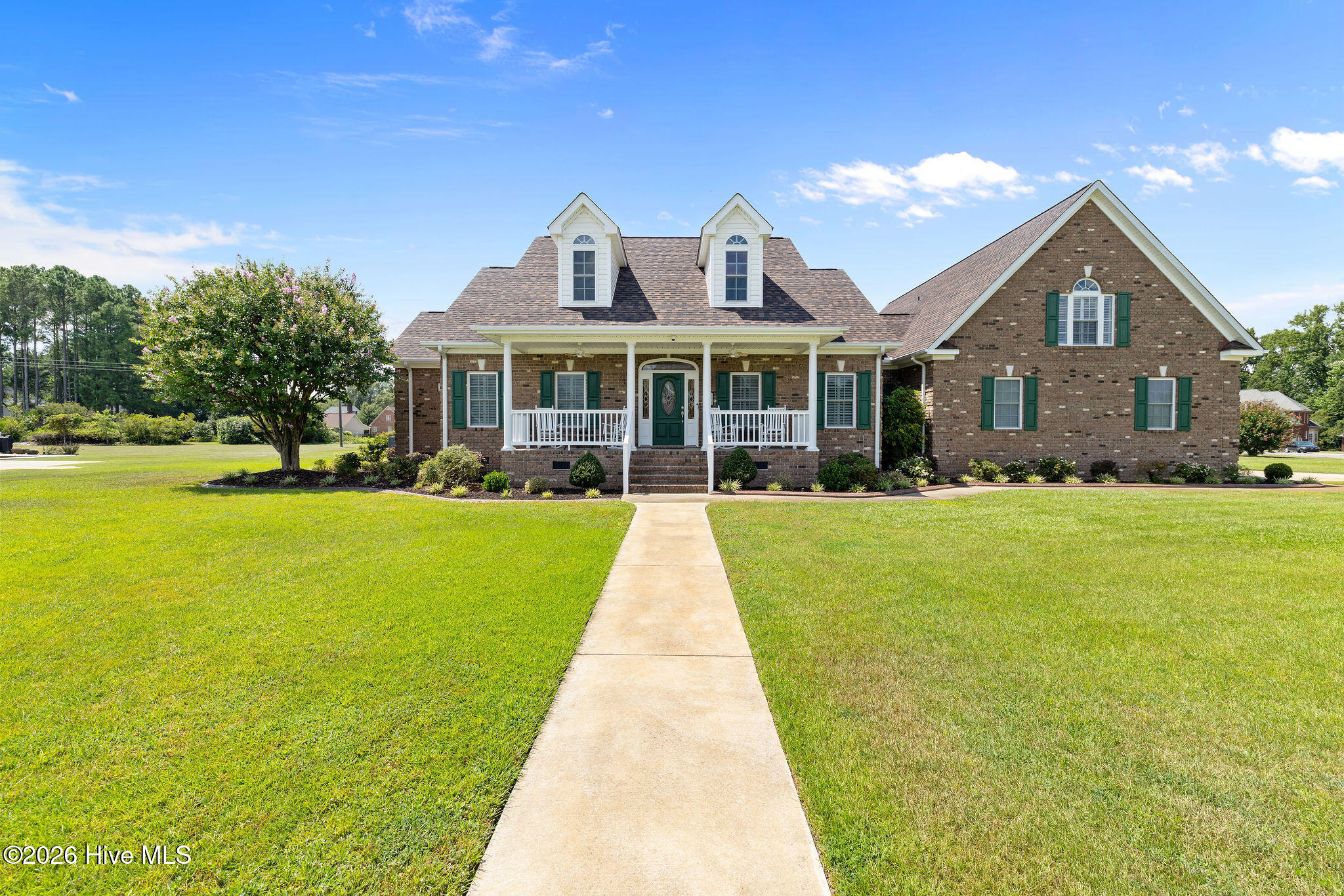 1101 Lamp Lighter Circle Property Photo 1