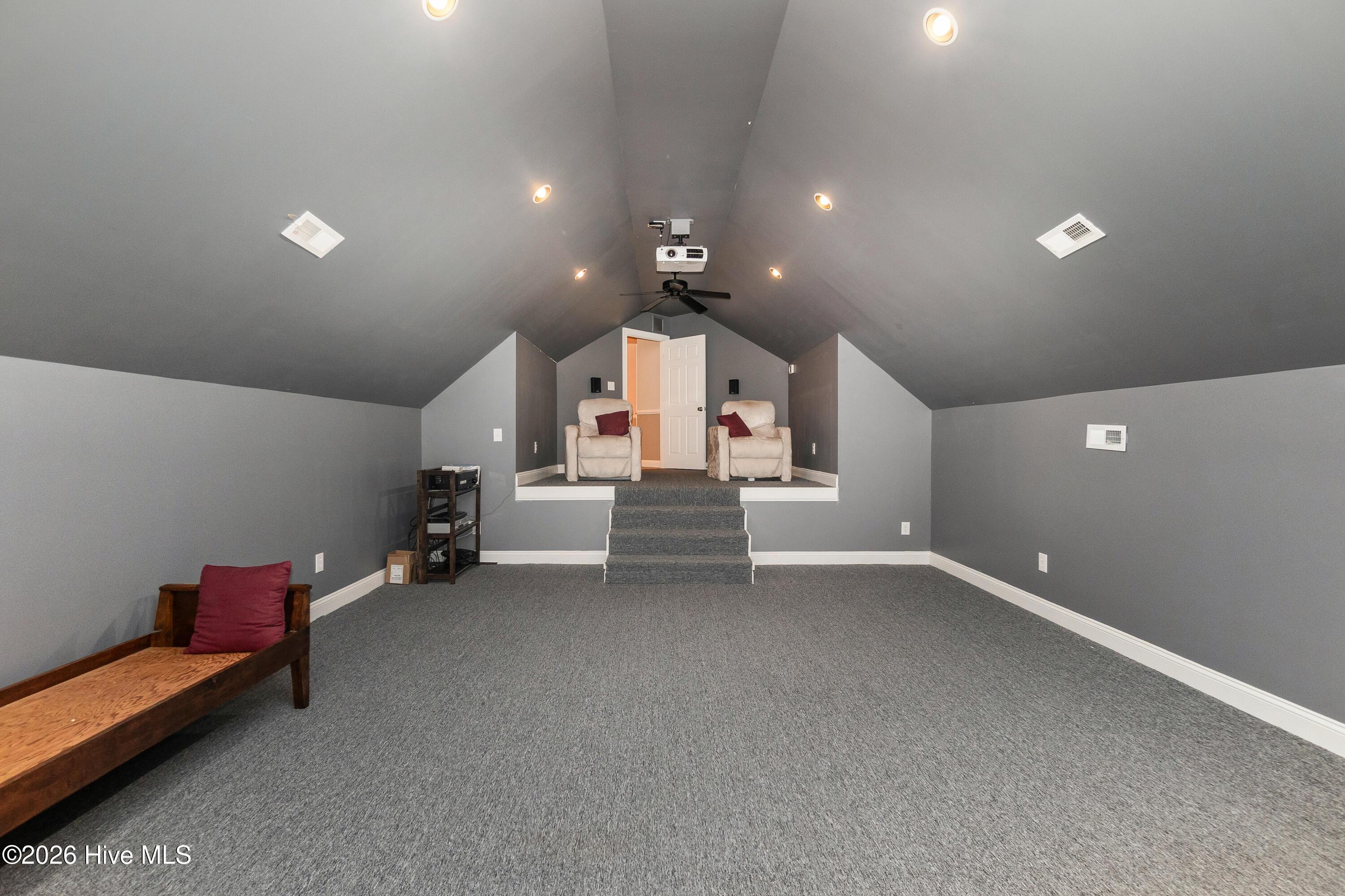 105 Countryside Drive Property Photo 33