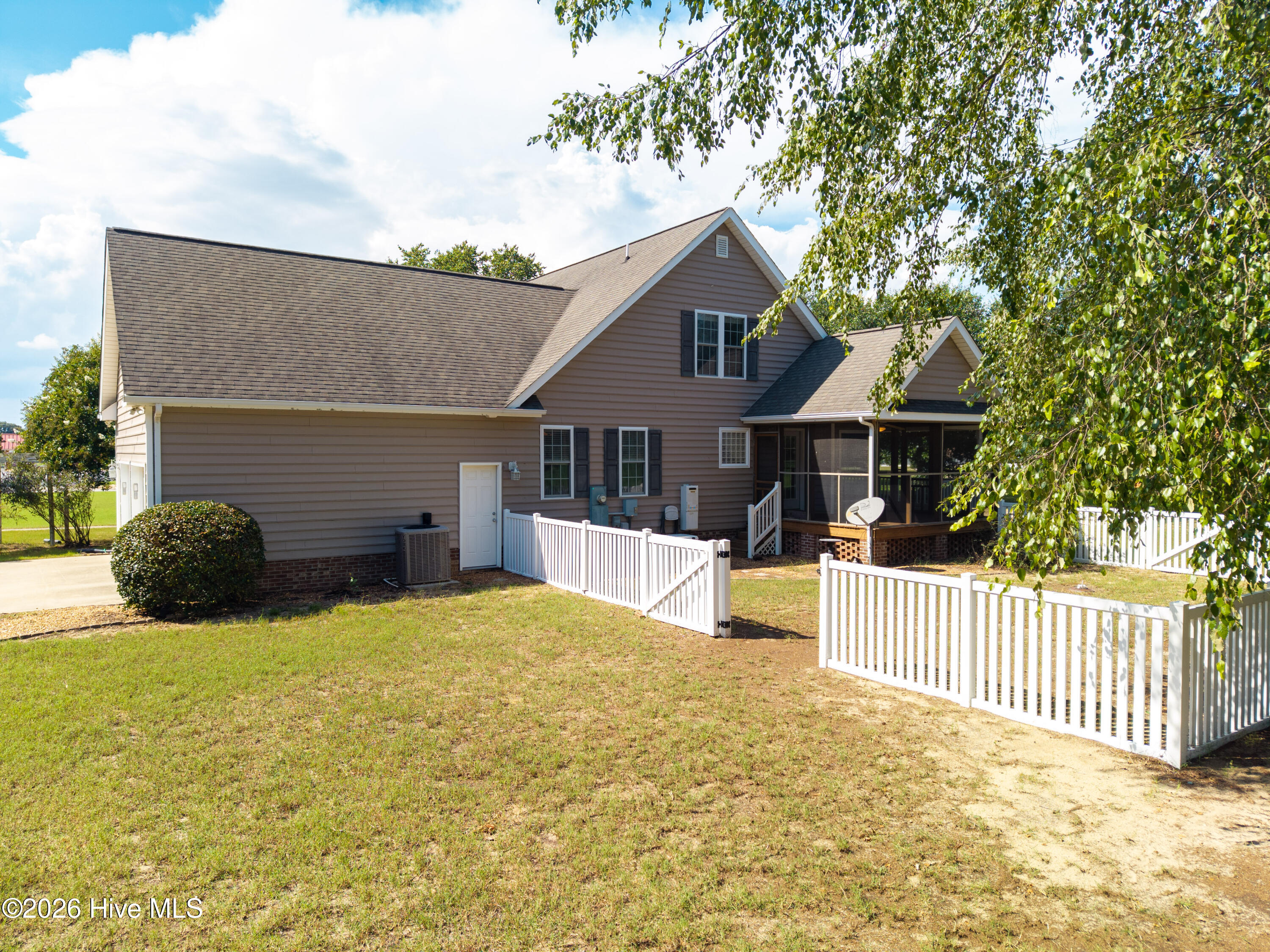 105 Countryside Drive Property Photo 34
