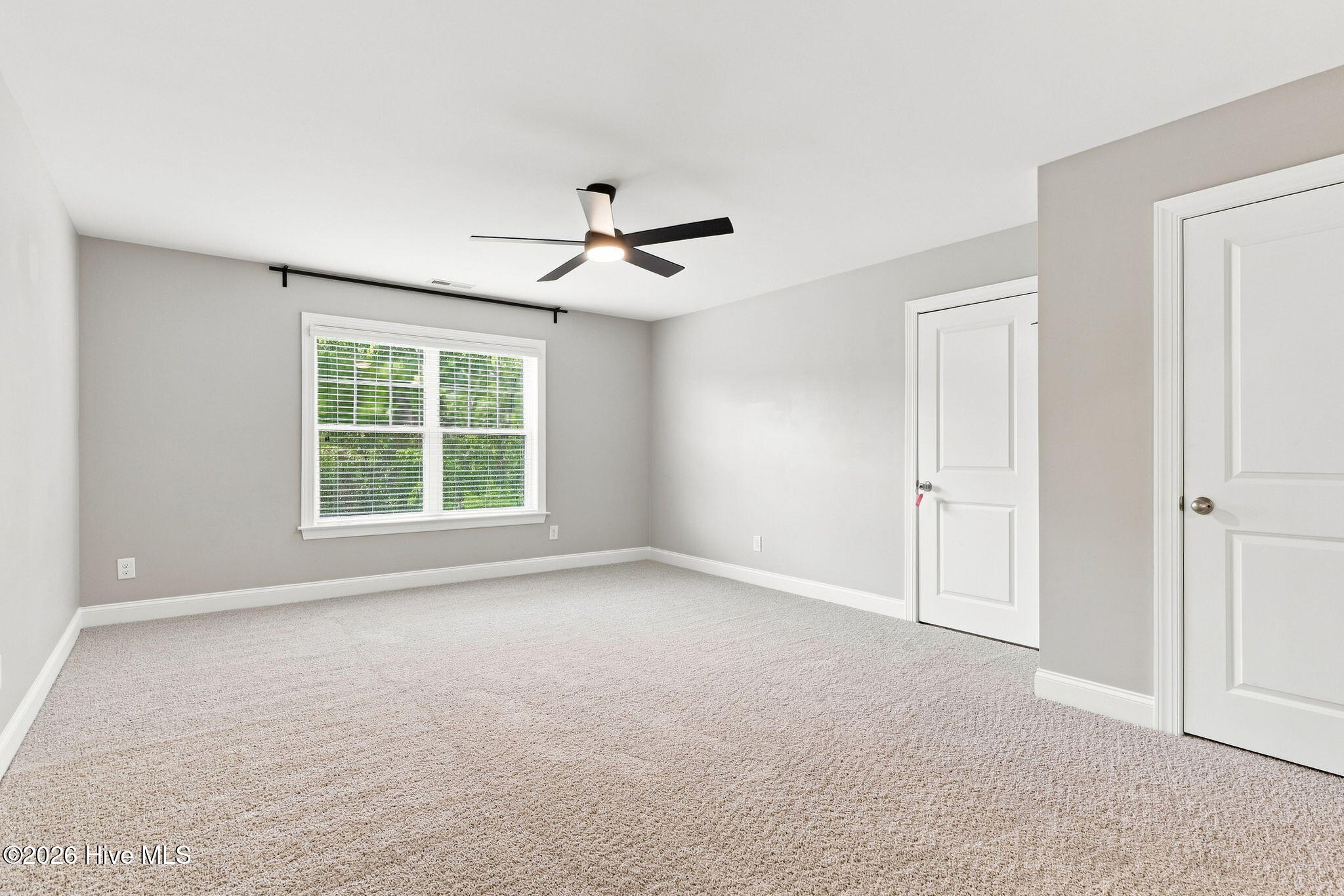 215 Spoonbill Court Property Photo 25