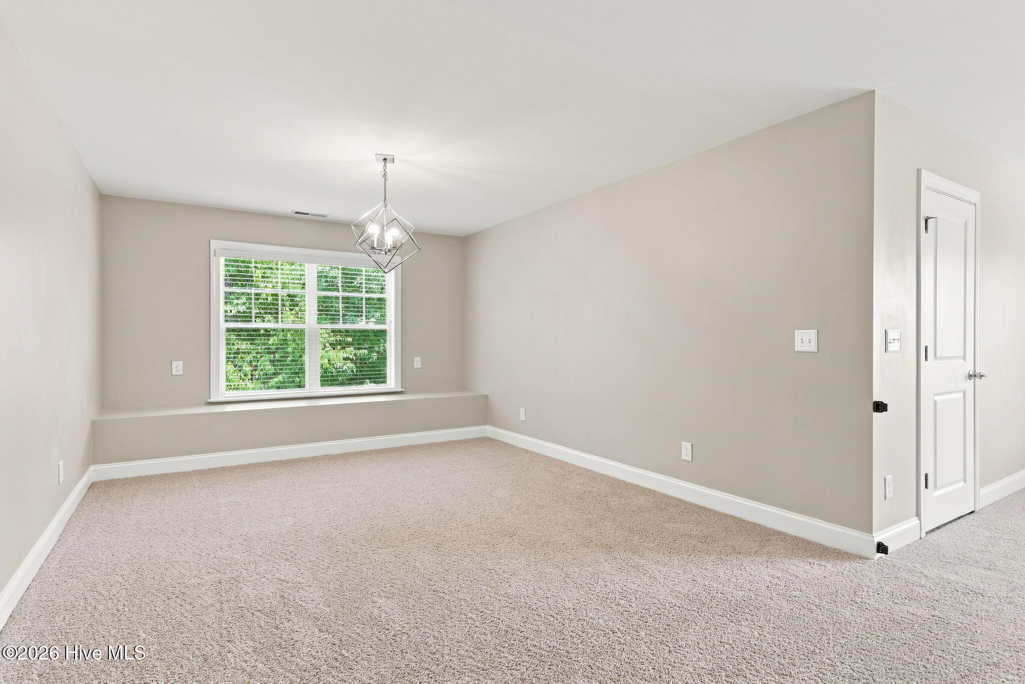 215 Spoonbill Court Property Photo 29