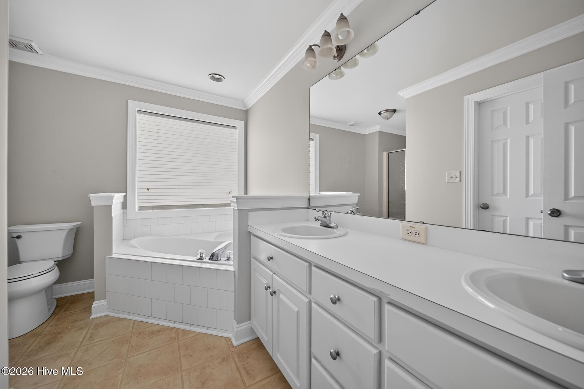 1124 Sebring Drive Property Photo 16