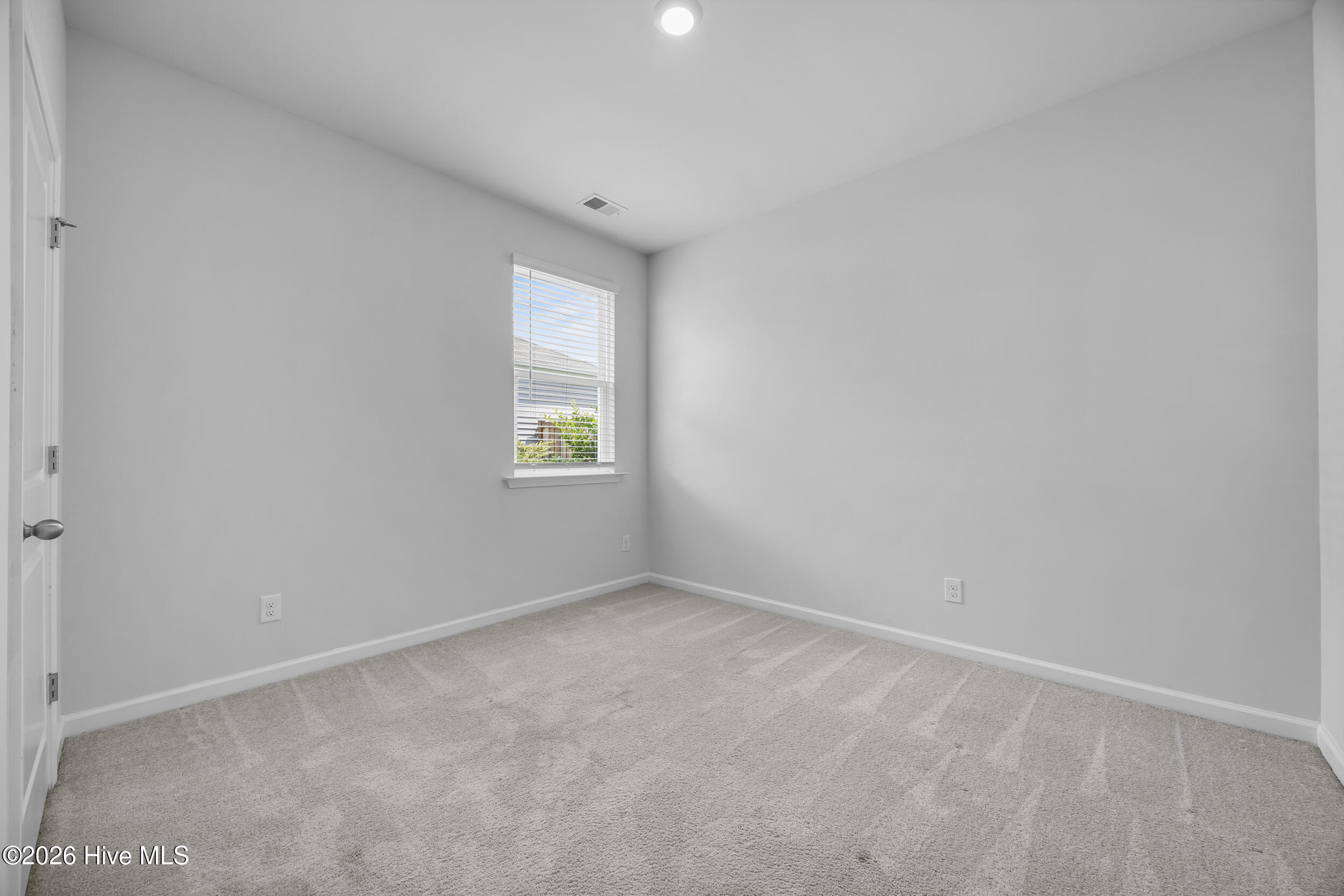 9633 Large Oak Court Property Photo 12