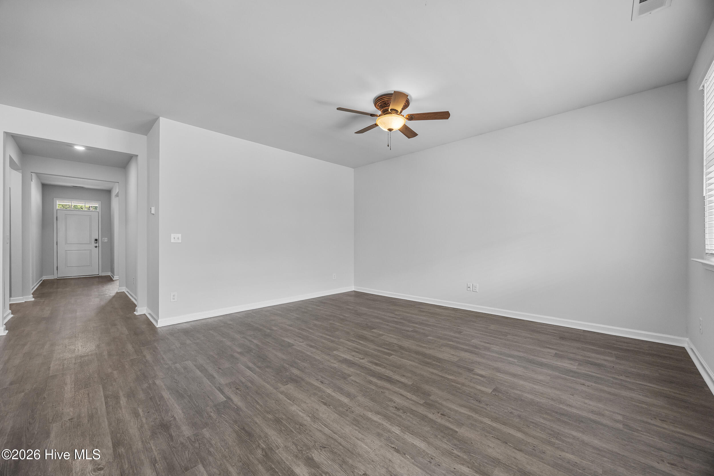 9633 Large Oak Court Property Photo 17