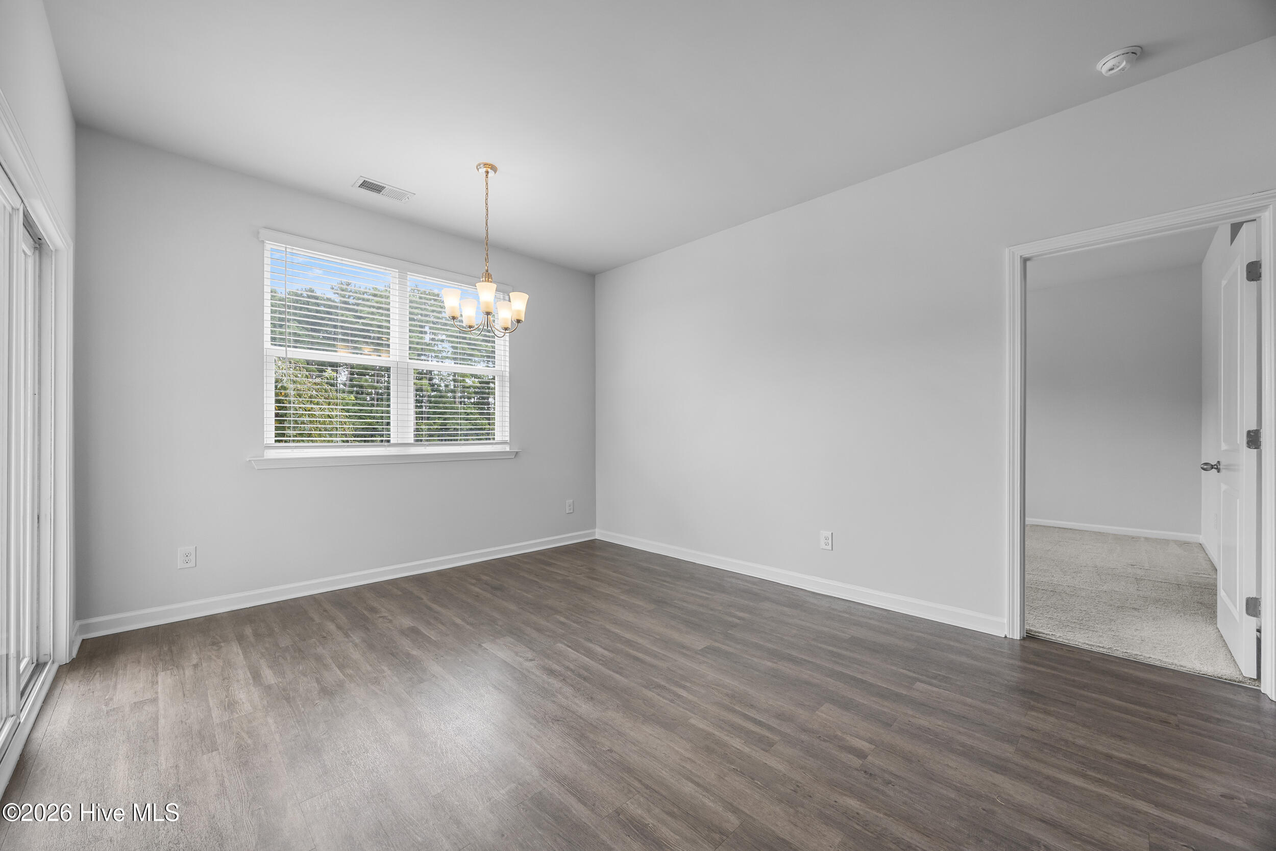 9633 Large Oak Court Property Photo 19