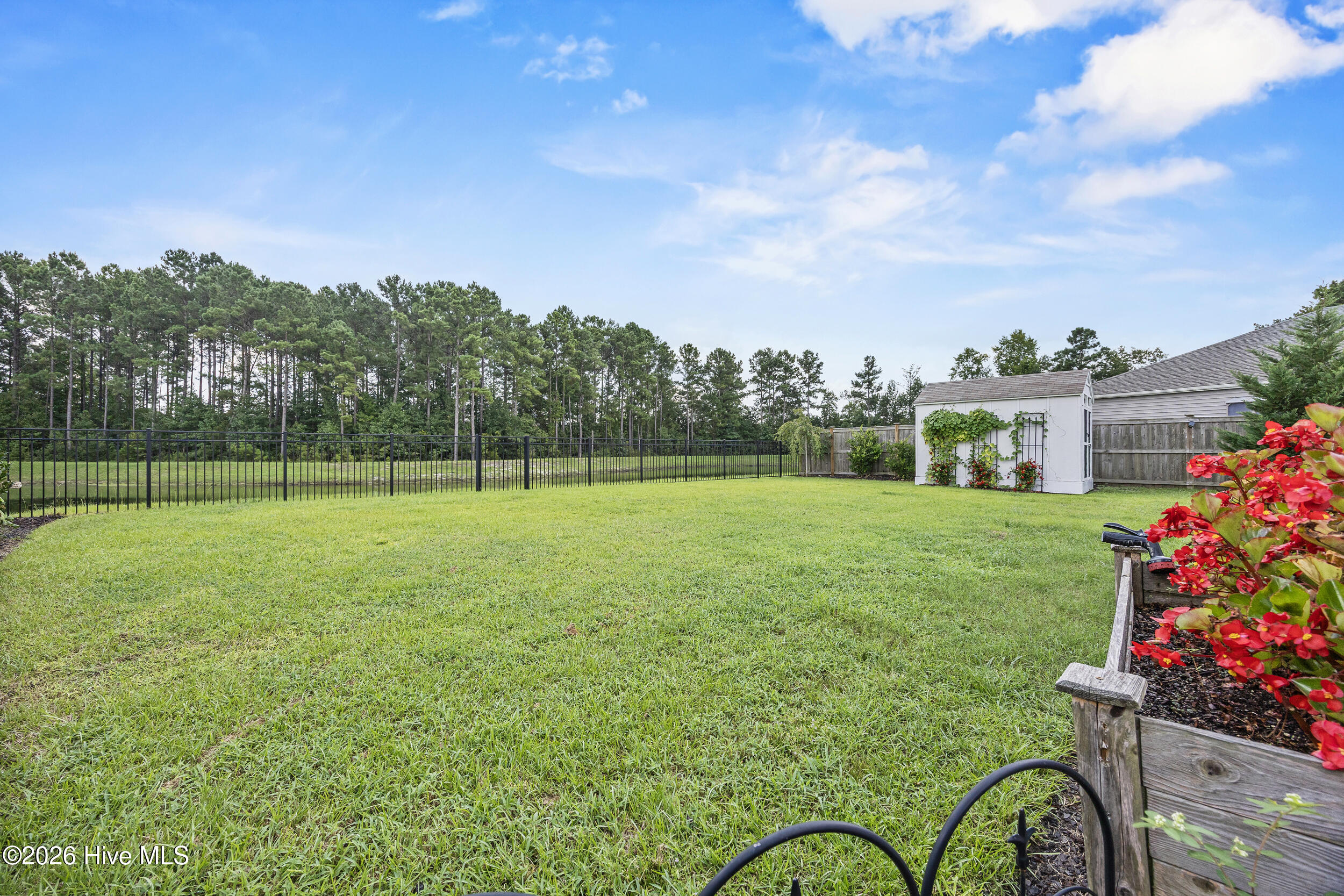 9633 Large Oak Court Property Photo 32