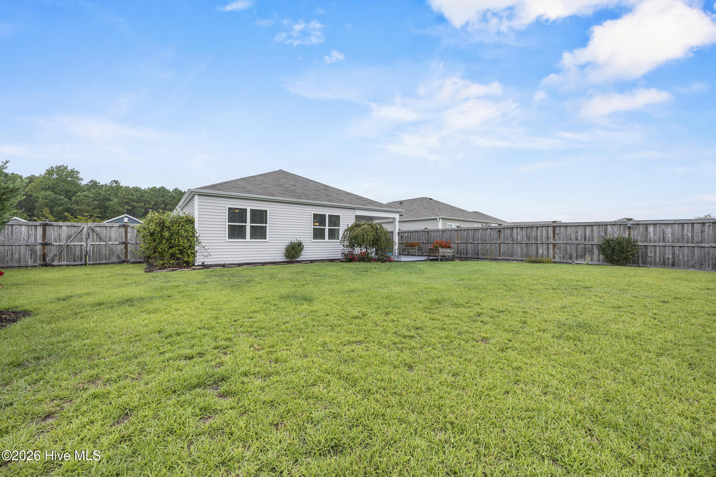 9633 Large Oak Court Property Photo 35