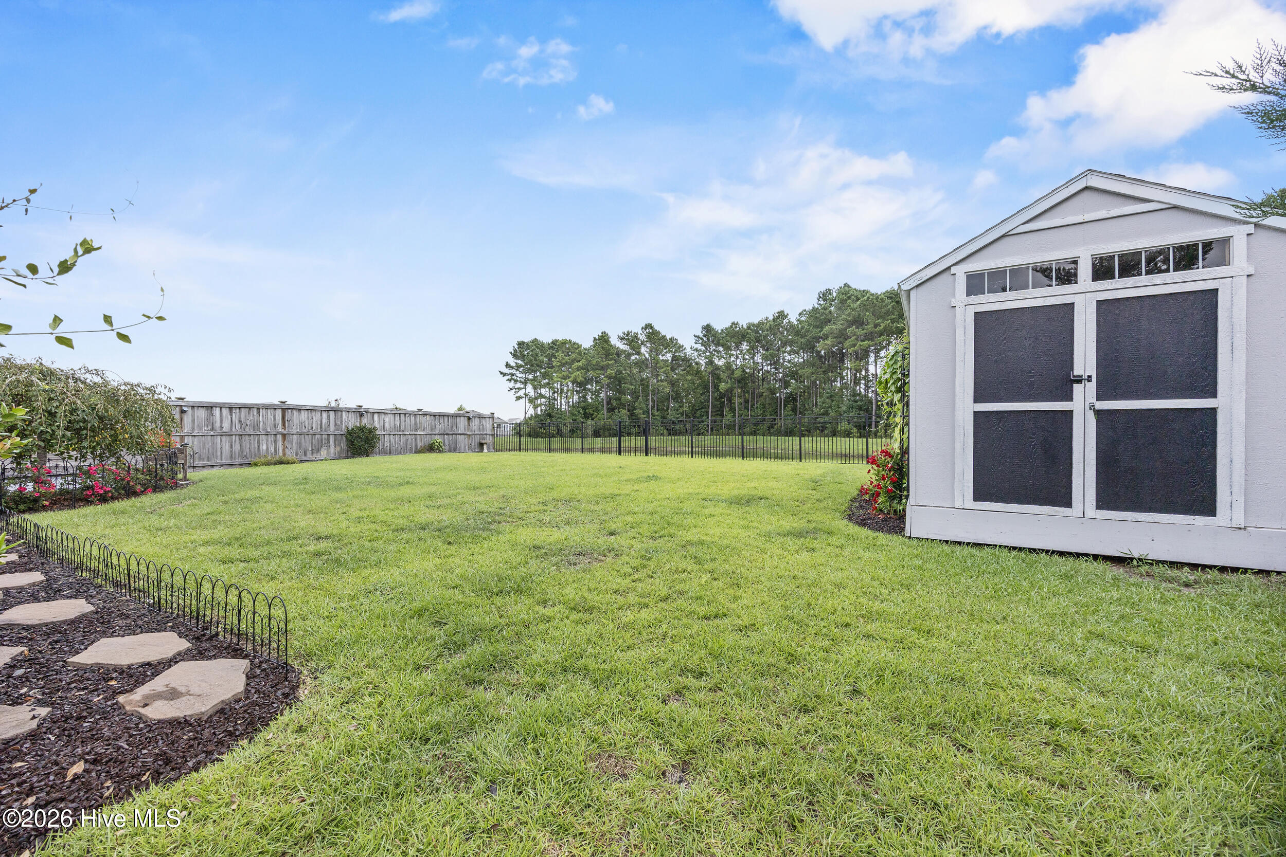 9633 Large Oak Court Property Photo 36