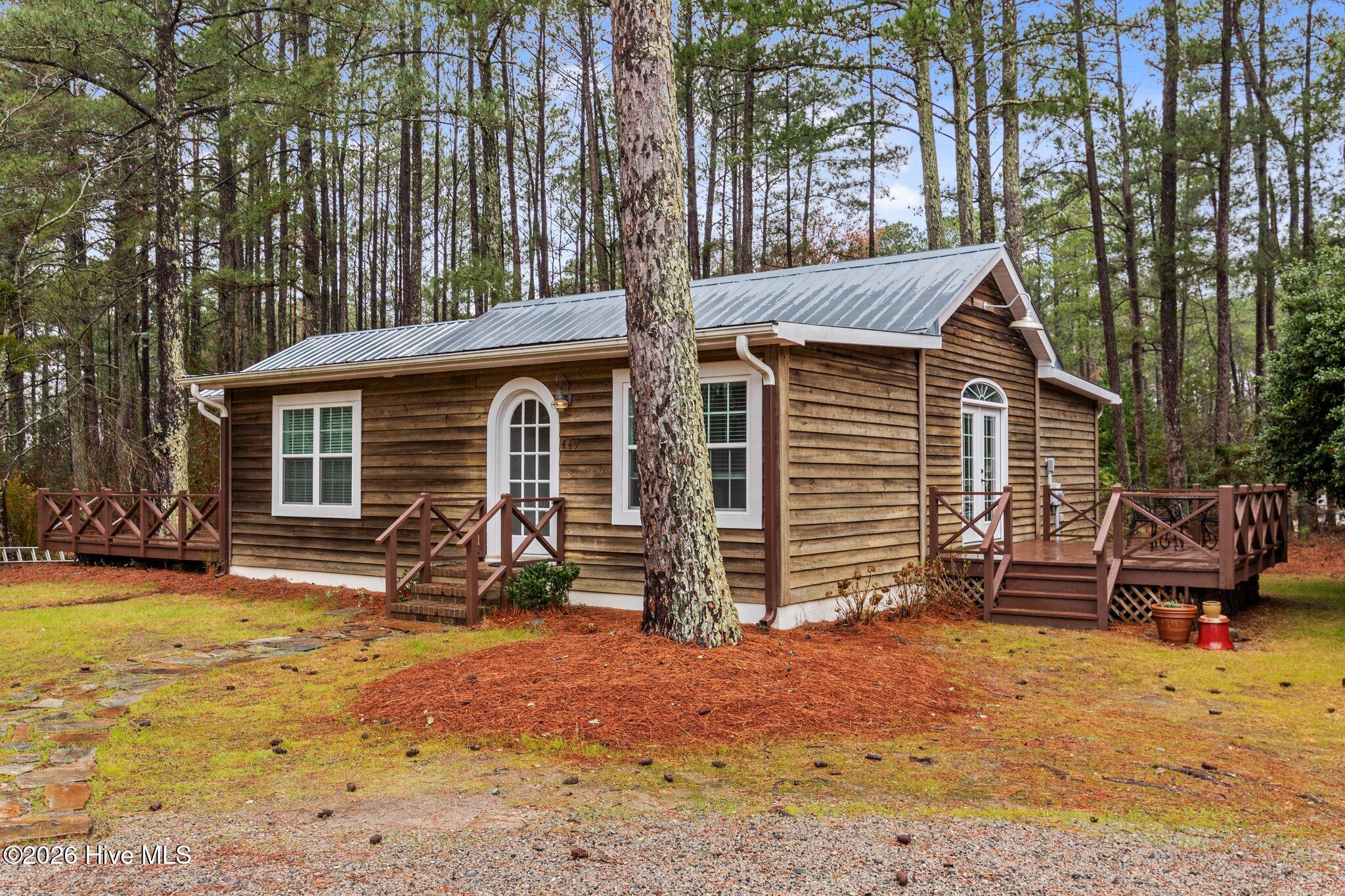 449 Brinkley Road Property Photo 2