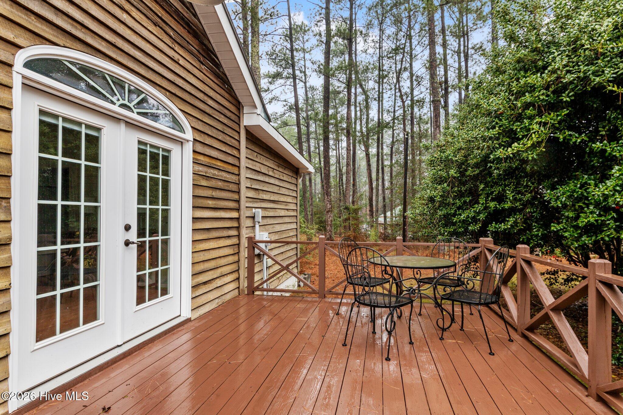 449 Brinkley Road Property Photo 5