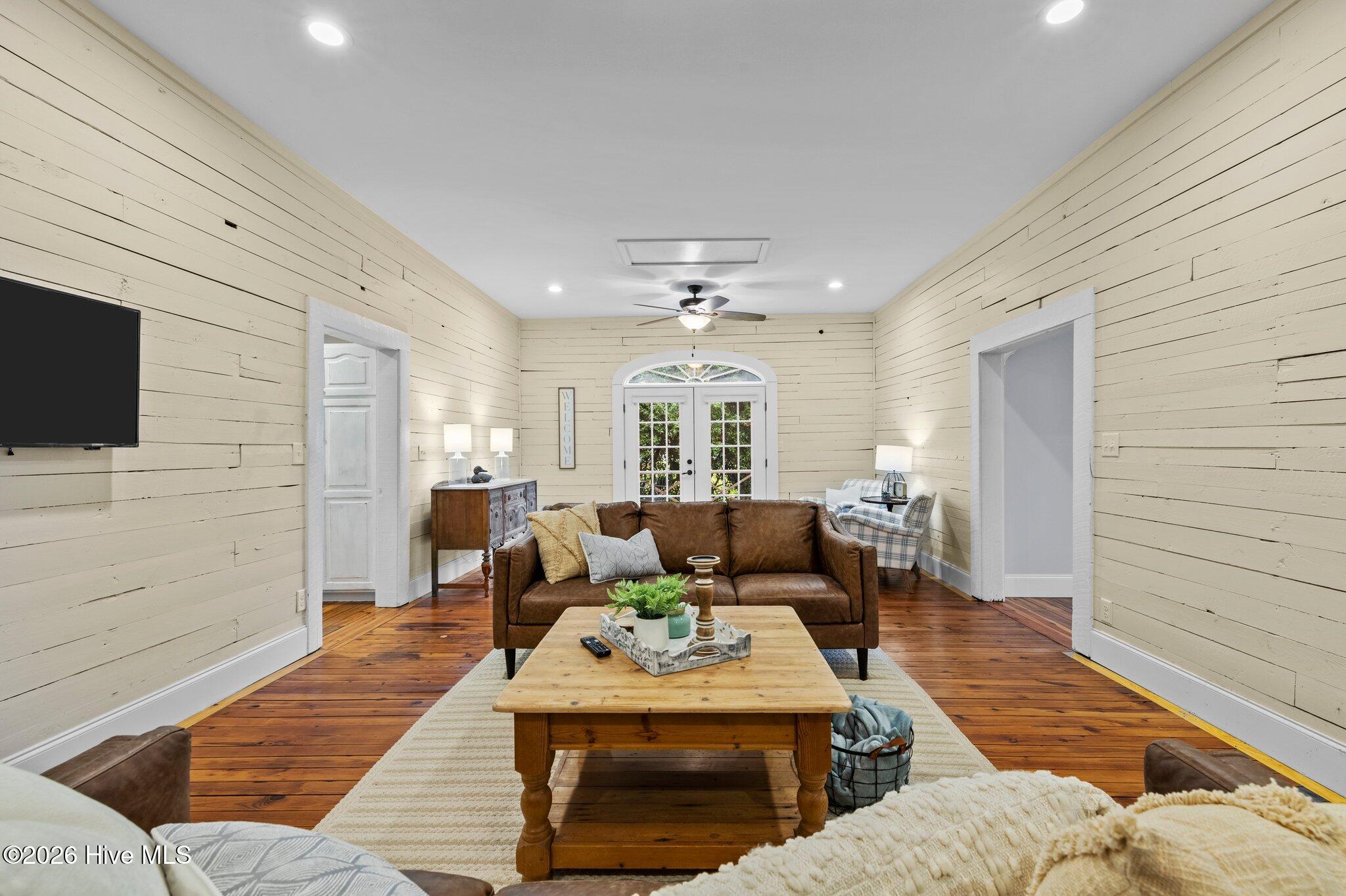 449 Brinkley Road Property Photo 17
