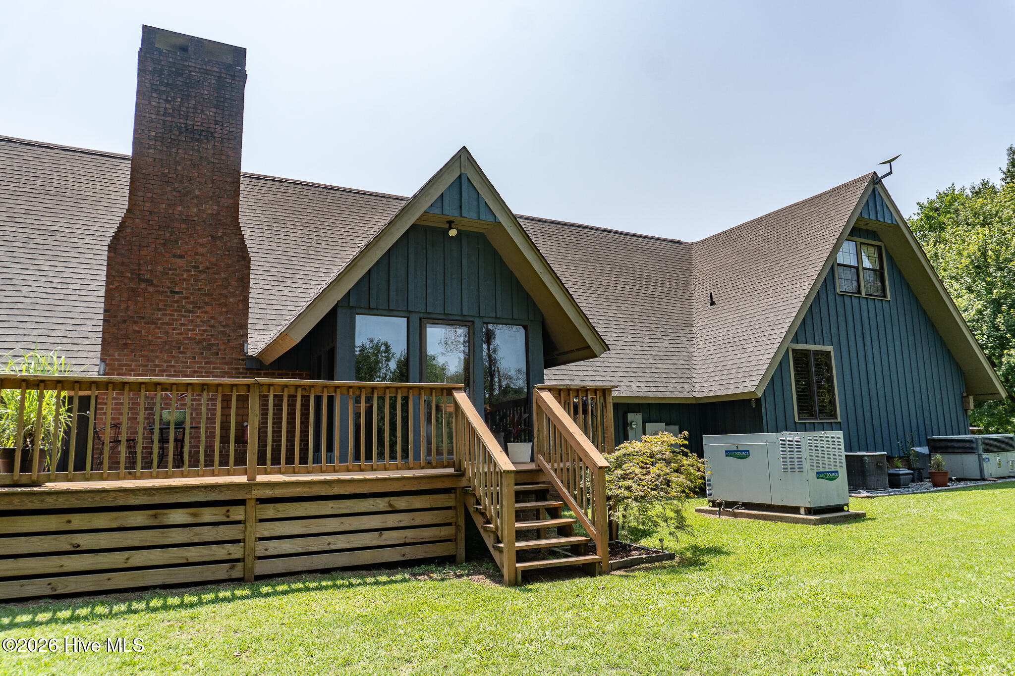 425 Blackmore Road Property Photo 8