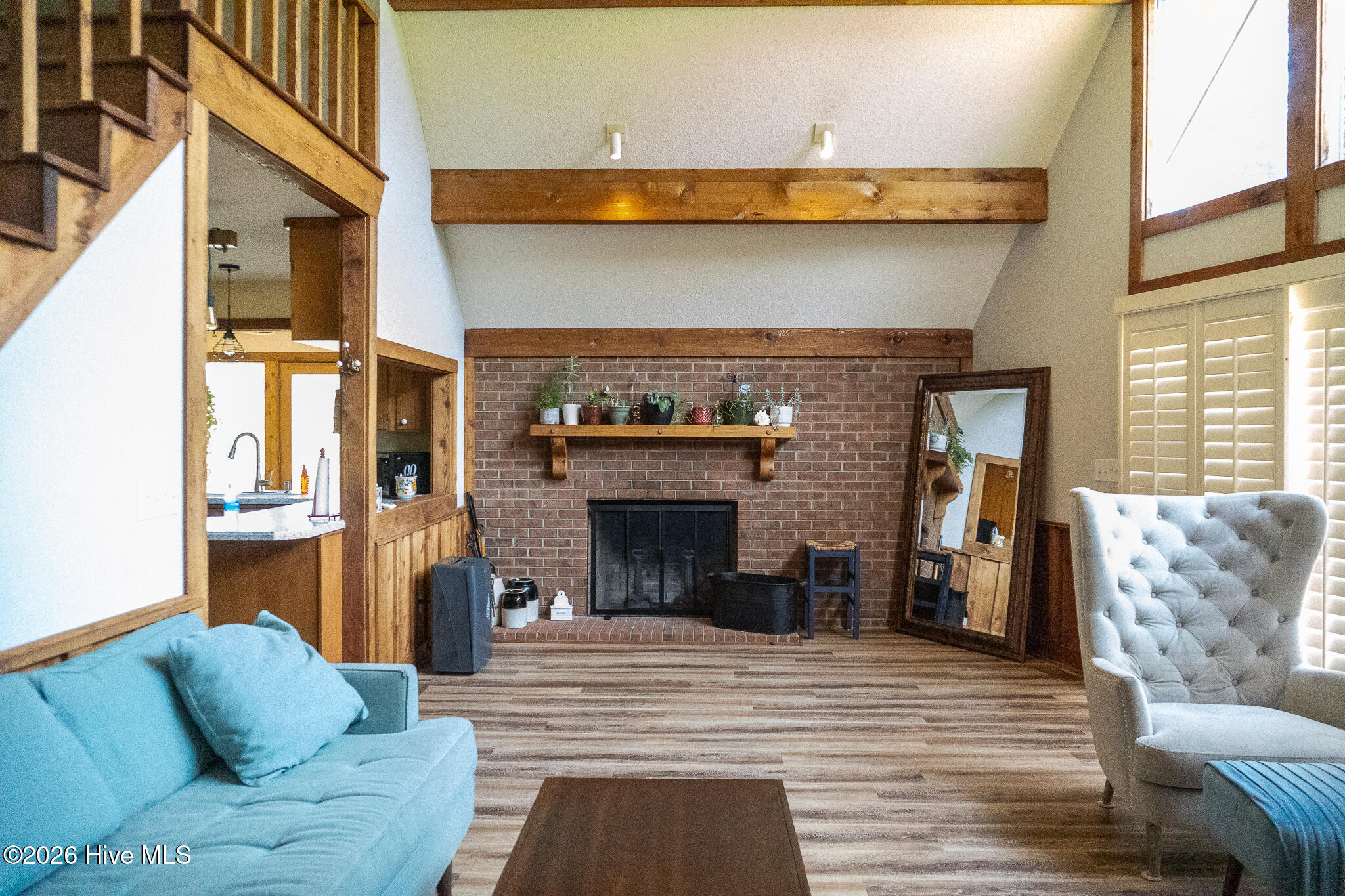 425 Blackmore Road Property Photo 45
