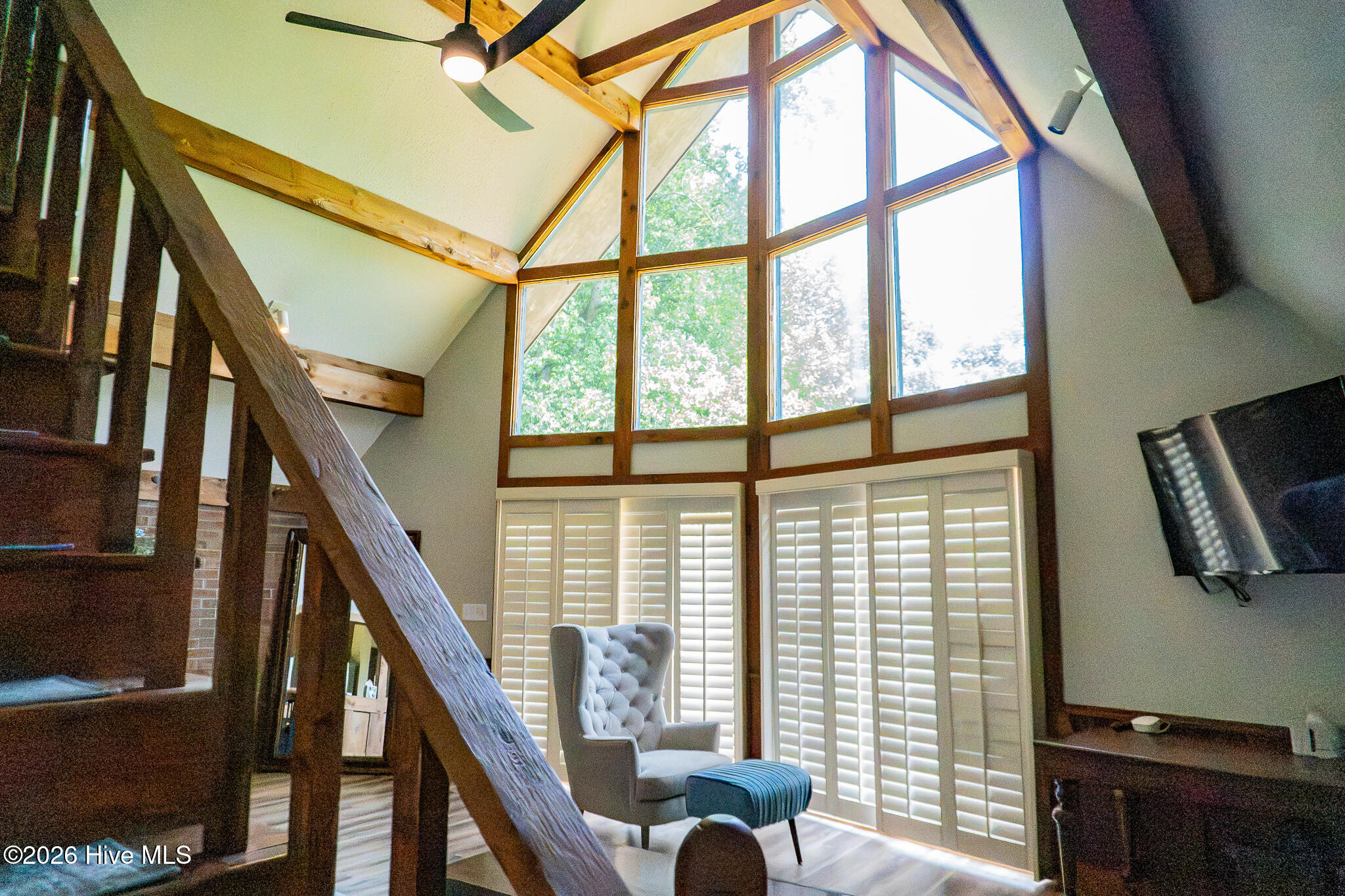 425 Blackmore Road Property Photo 46