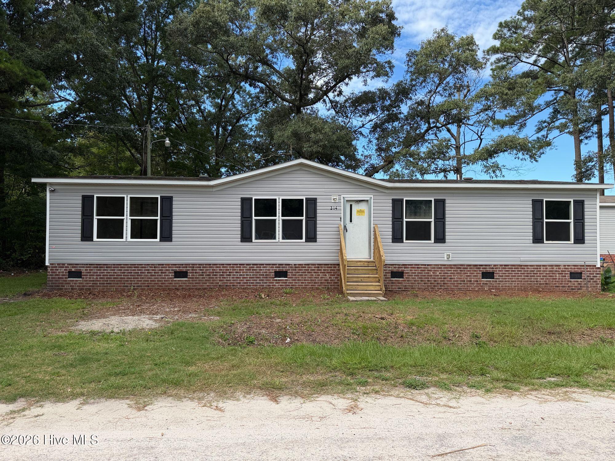 314 Factory Street Property Photo 1
