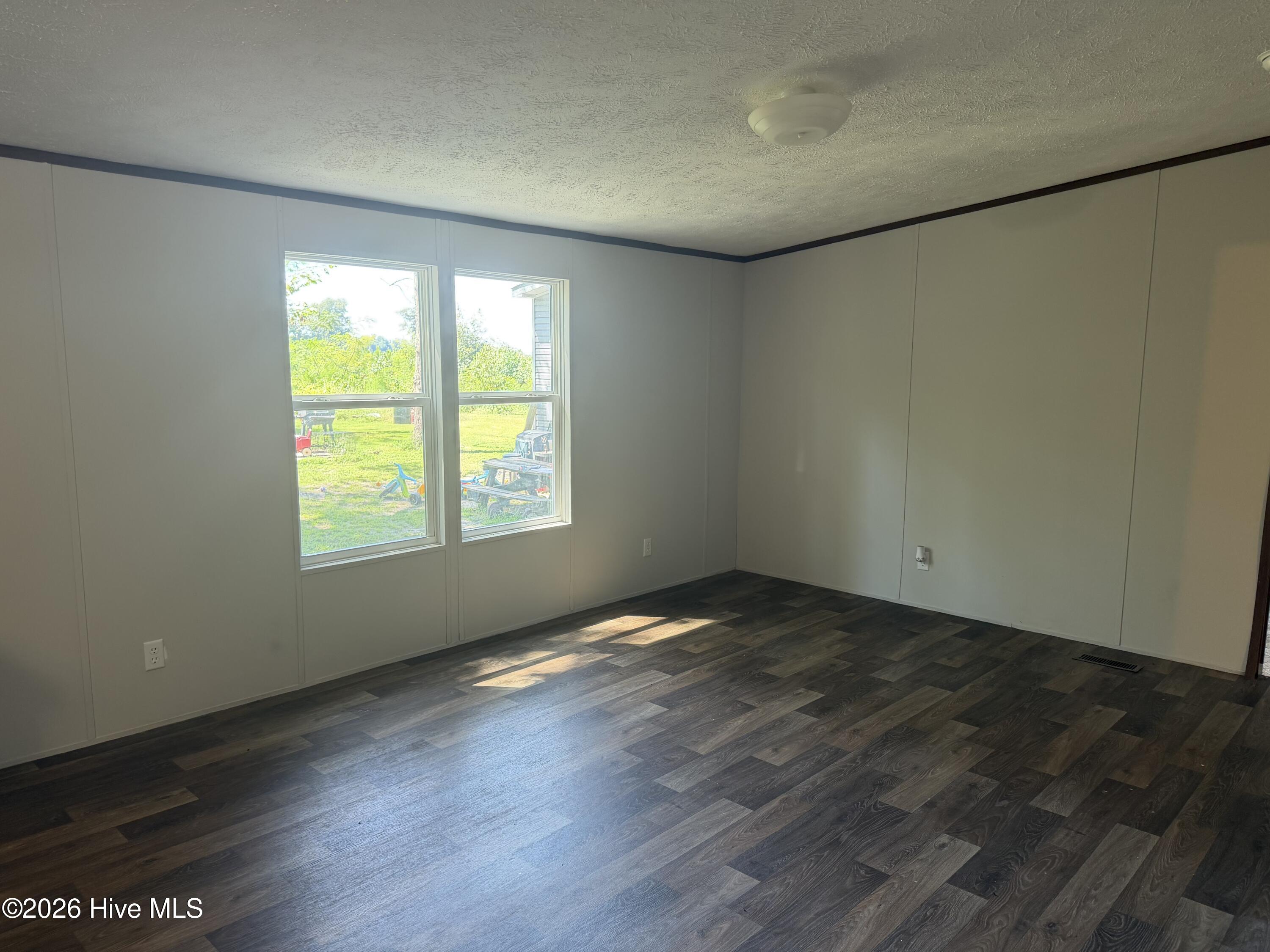 314 Factory Street Property Photo 9
