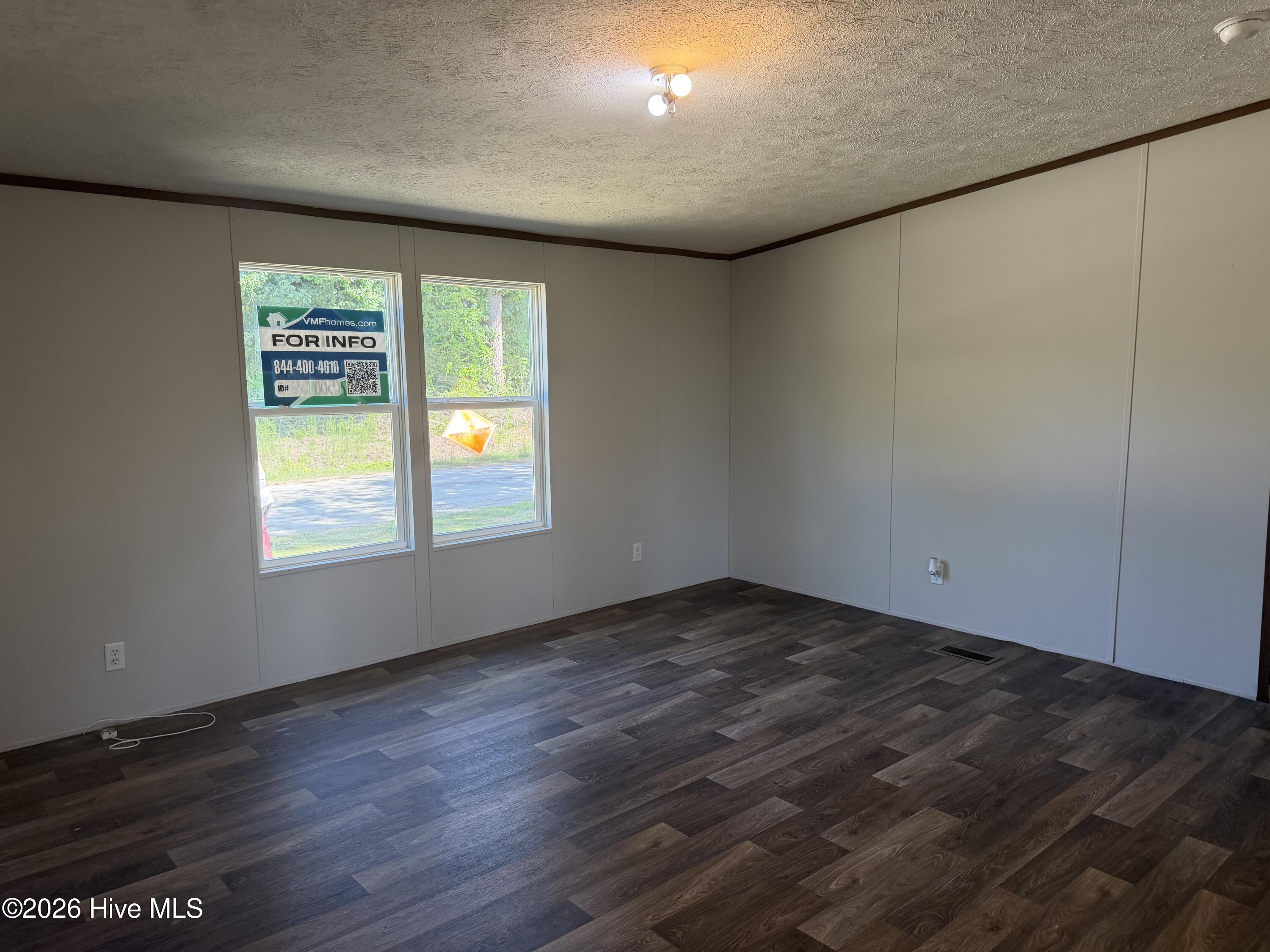 314 Factory Street Property Photo 10
