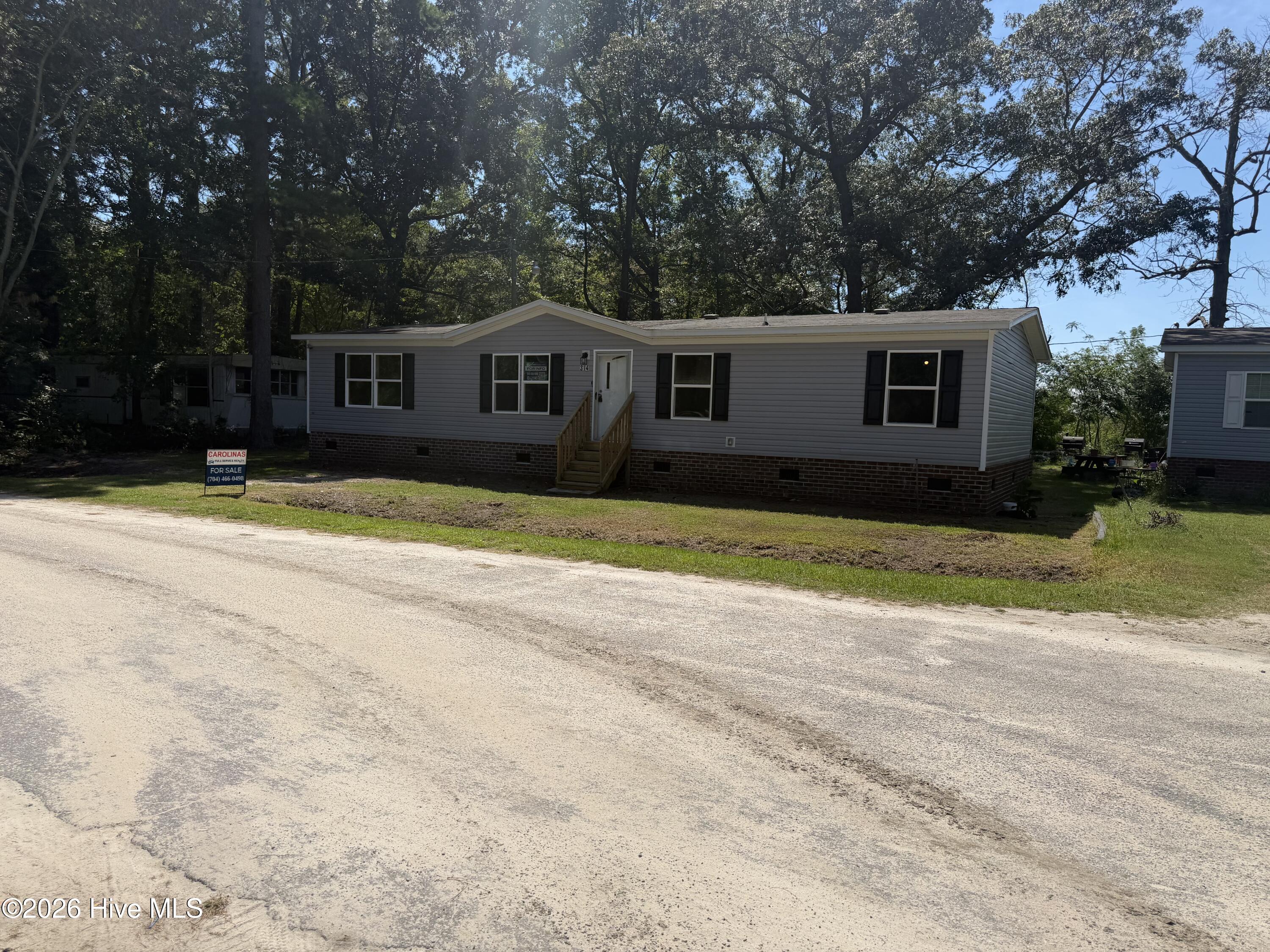 314 Factory Street Property Photo 24