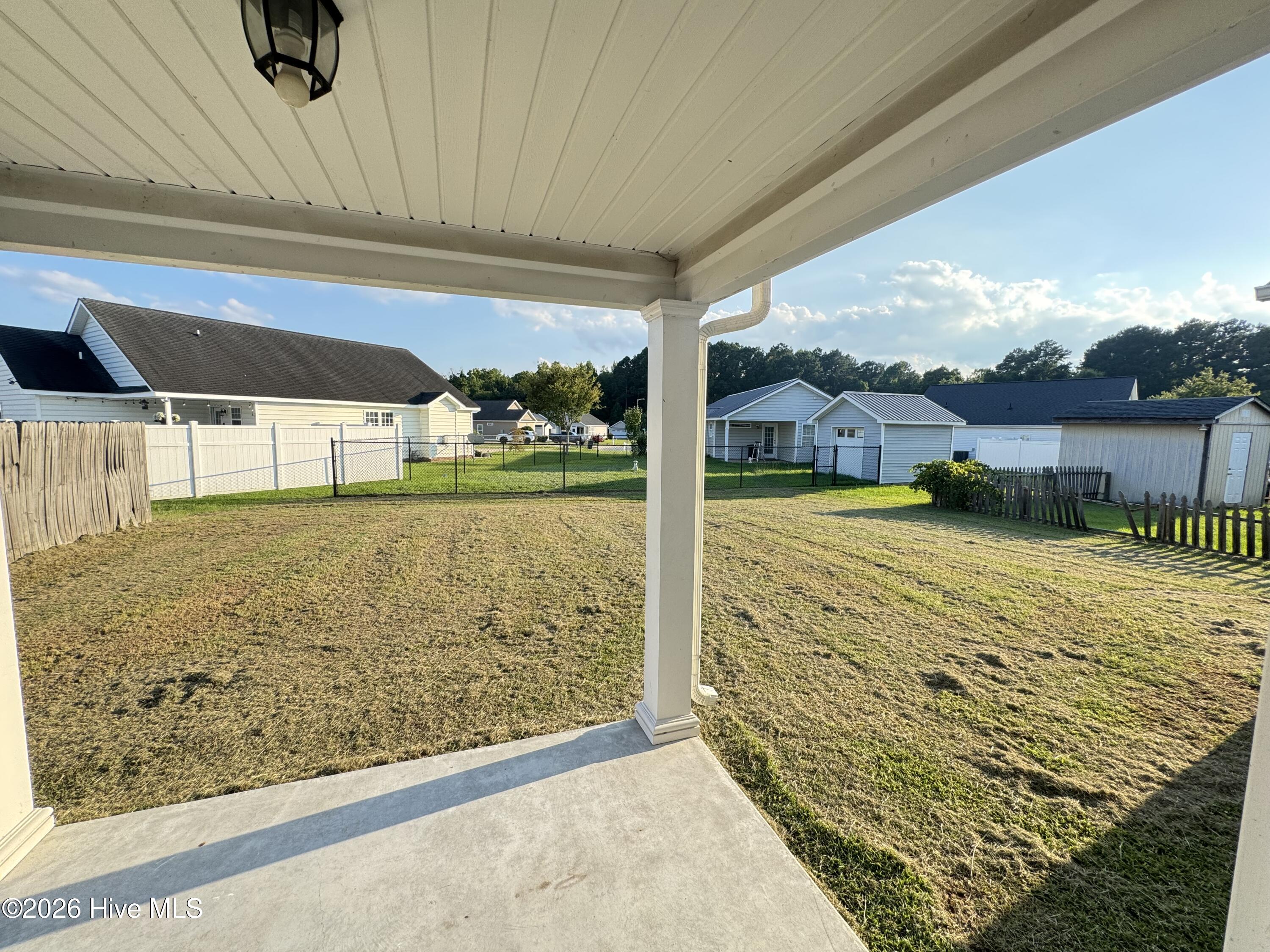 733 Seneca Court Property Photo 25