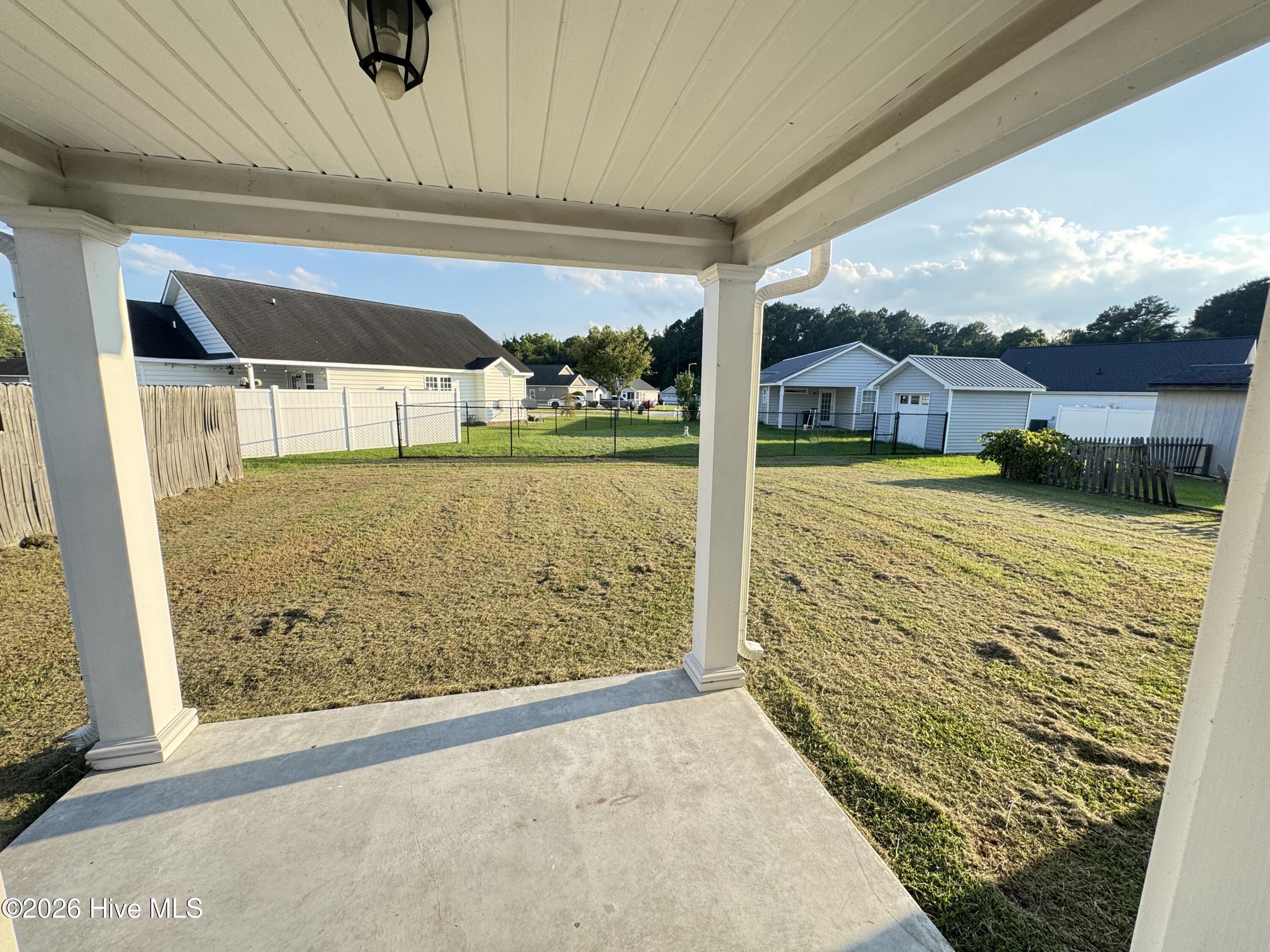 733 Seneca Court Property Photo 26